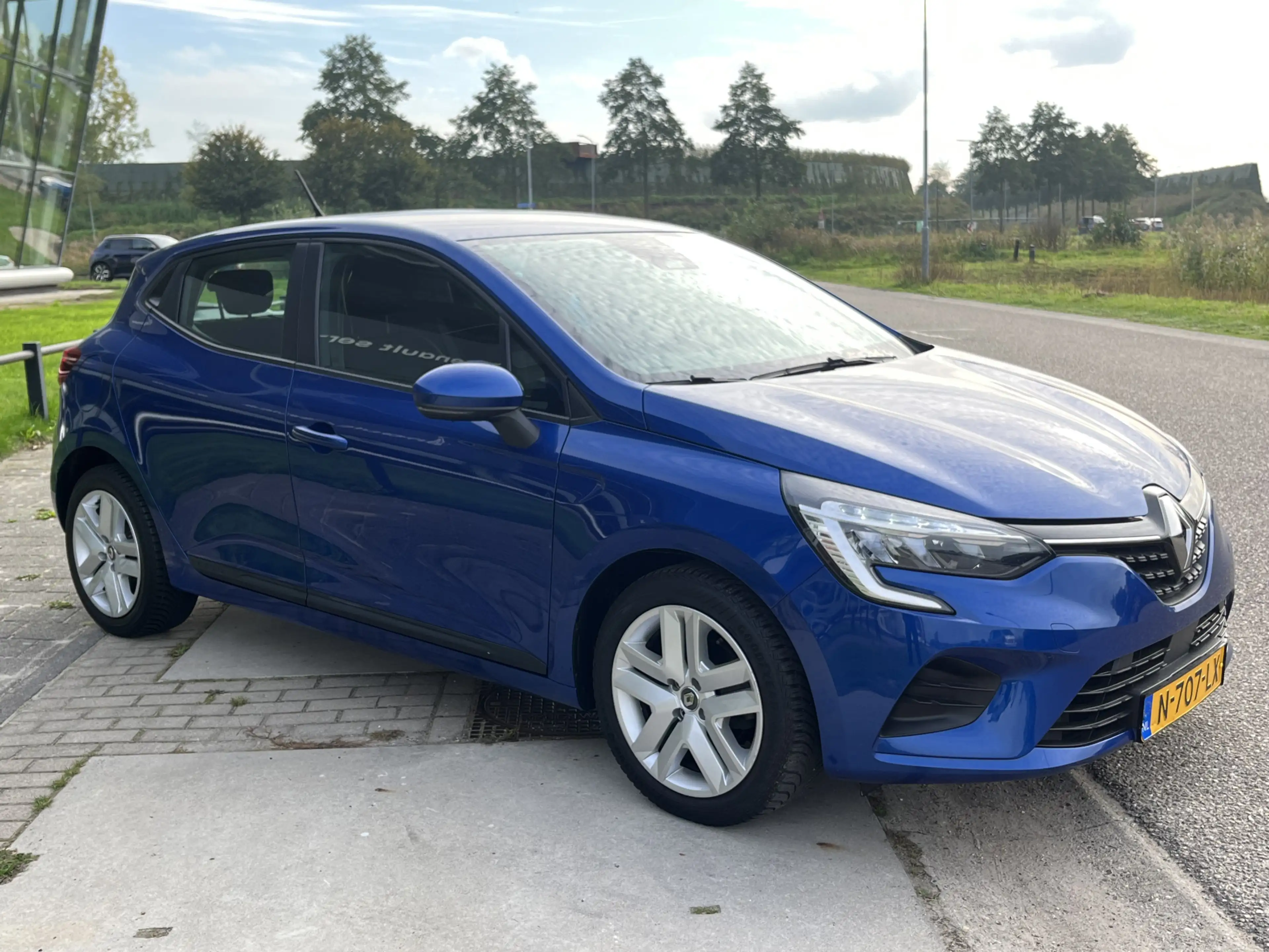 Renault Clio 1.0 TCe / Parkeerhulp A / Navigatie / Airco / Crui — photo 10