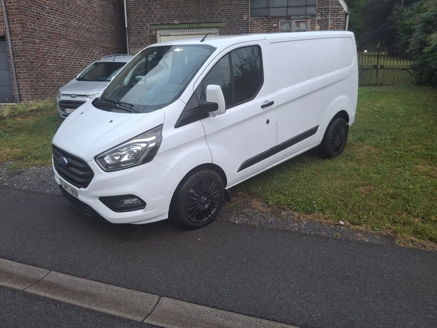 Ford Transit Custom 2.0 TDCi L1H1 Trend S/S (EU6.2) - 1