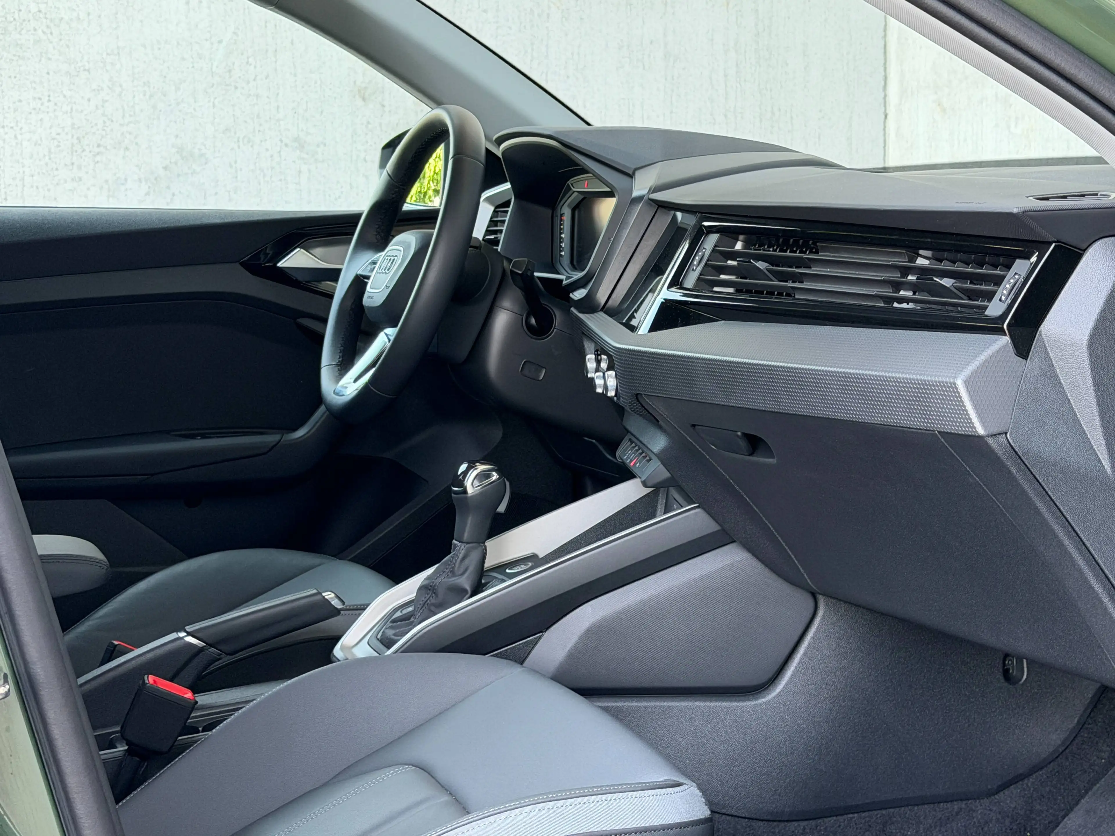 Audi A1 ALLSTREET 30TFSI S-LINE LEDER ACC DISTRIKT GREEN — photo 10