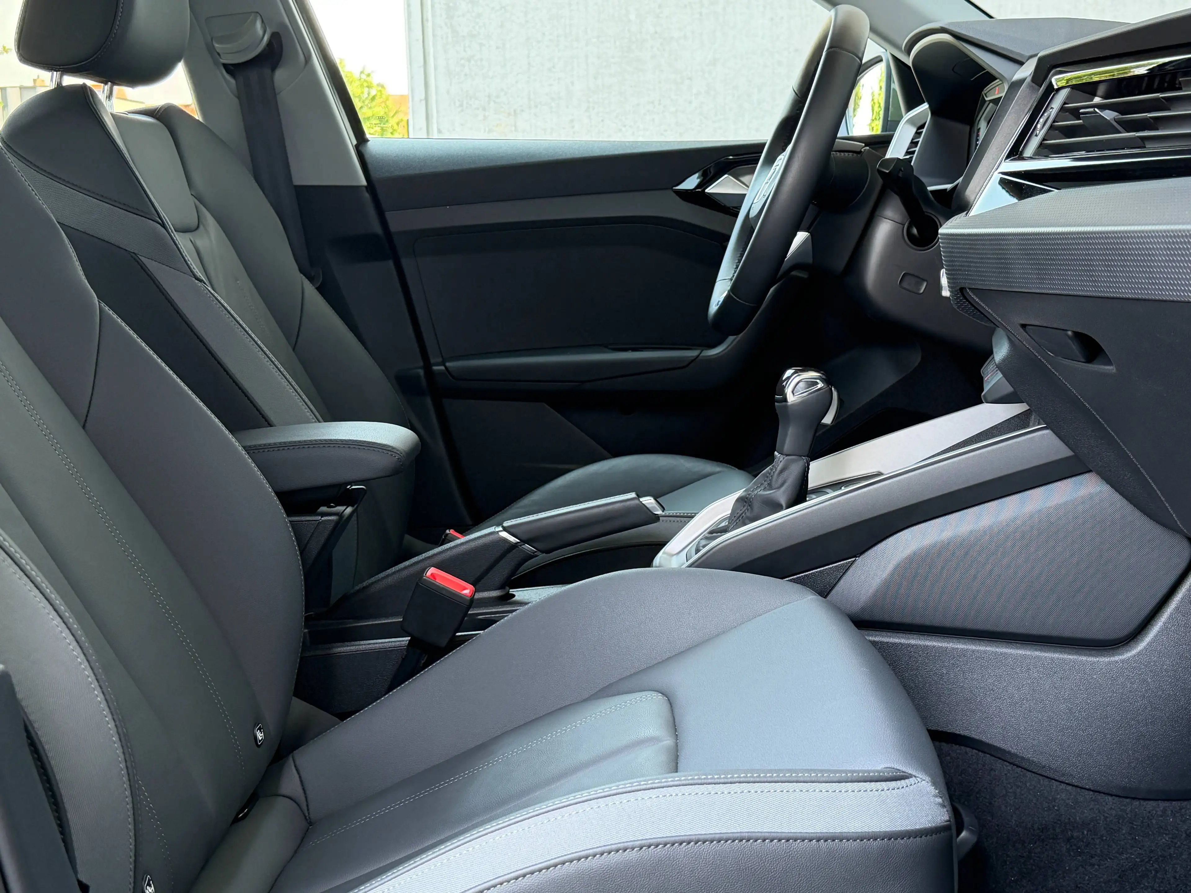 Audi A1 ALLSTREET 30TFSI S-LINE LEDER ACC DISTRIKT GREEN — photo 11