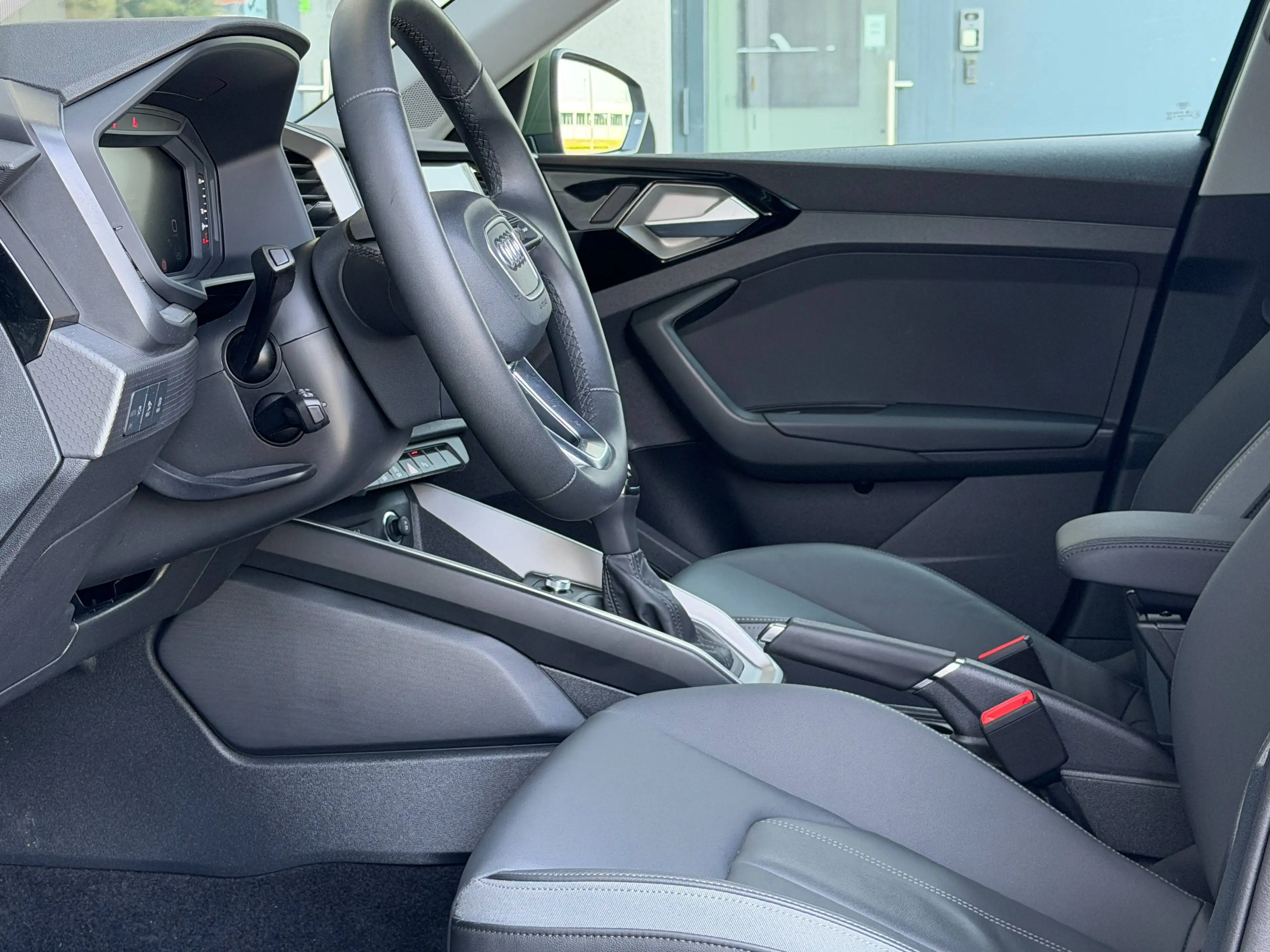 Audi A1 ALLSTREET 30TFSI S-LINE LEDER ACC DISTRIKT GREEN — photo 7