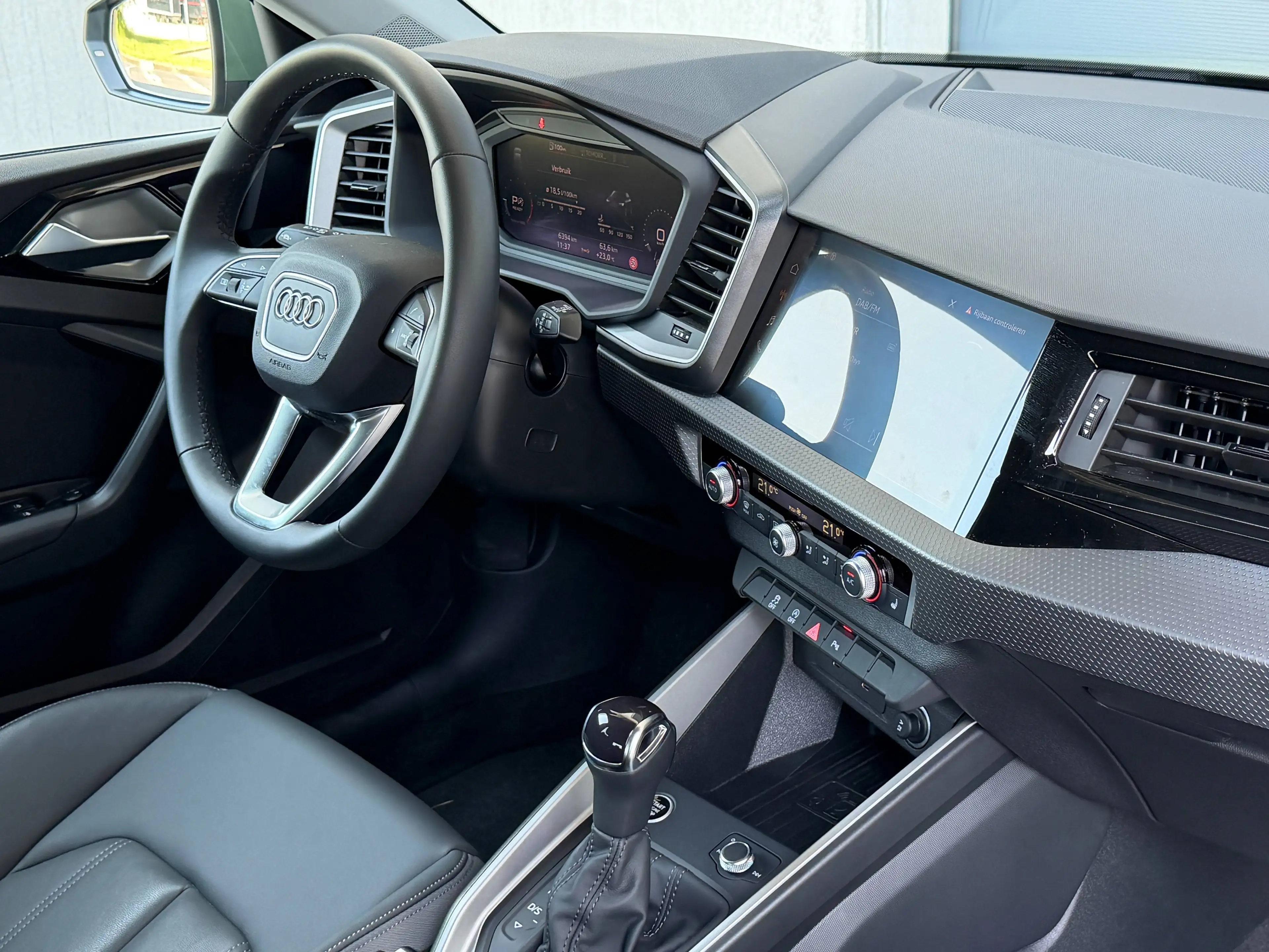 Audi A1 ALLSTREET 30TFSI S-LINE LEDER ACC DISTRIKT GREEN — photo 12