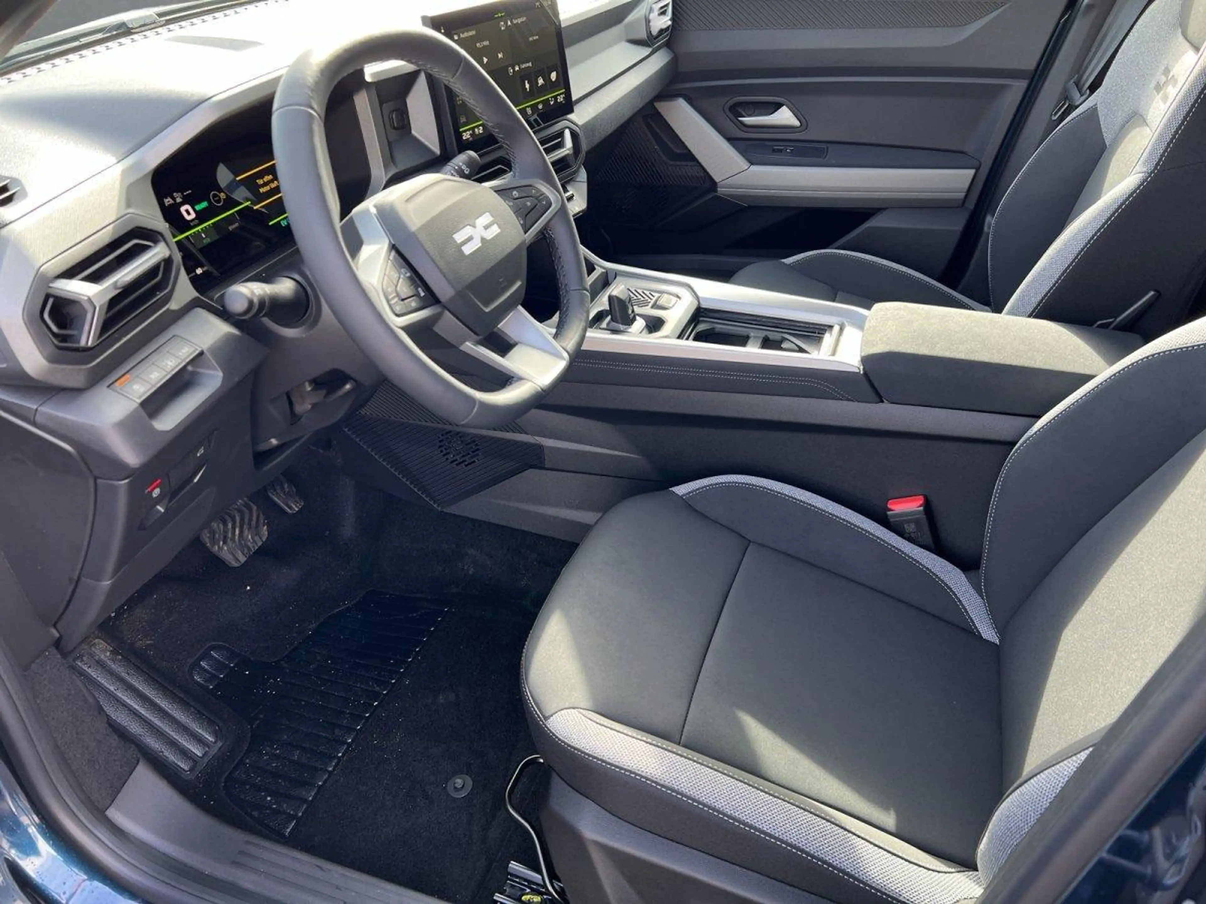 Dacia Bigster Journey SHZ+MV-Kamera+LED Hybrid 155 116 kW (15... — photo 4