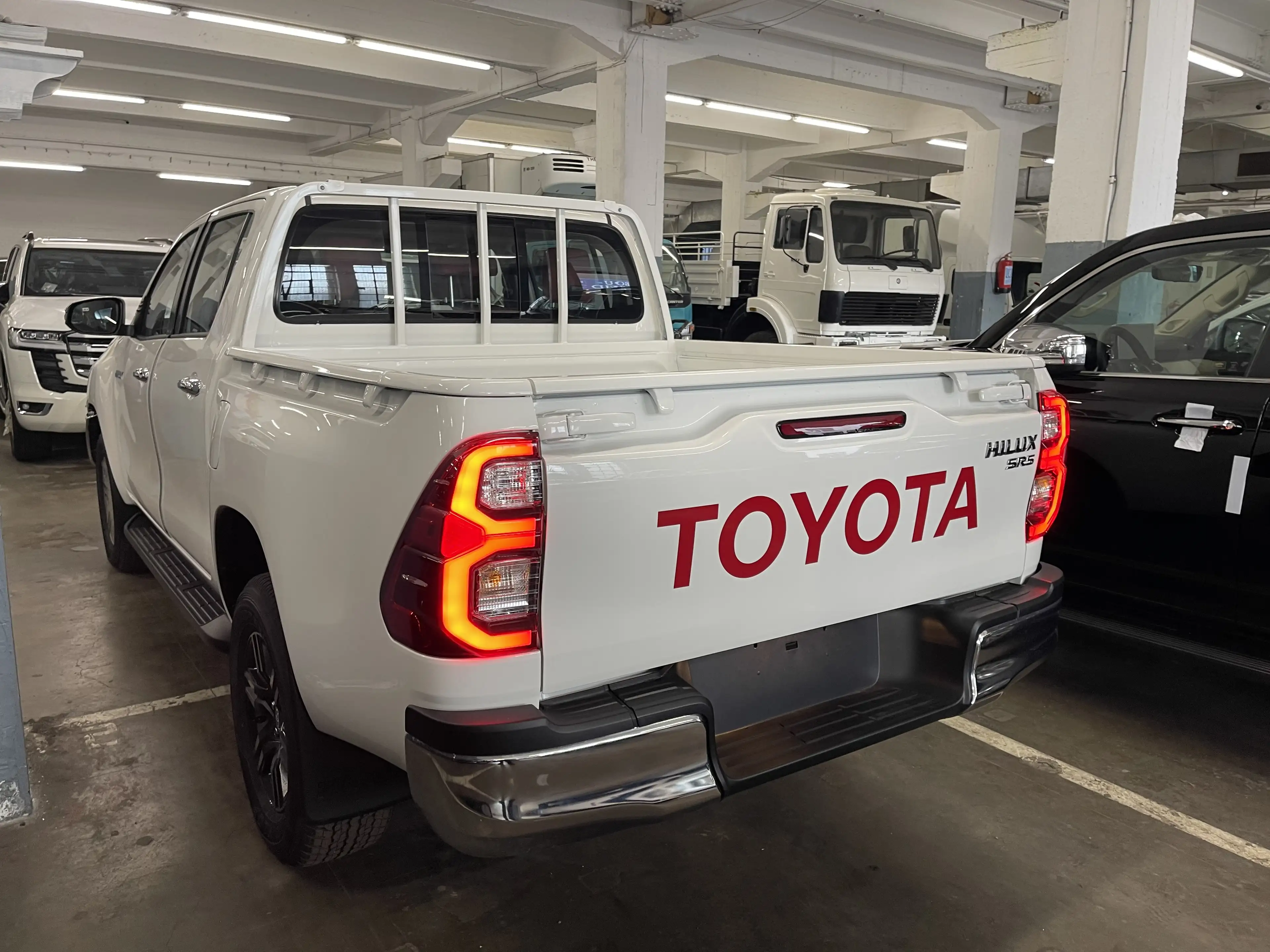 Toyota Hilux TOYOTA HILUX ESSENCE 2.7 AUTOMATIQUE — photo 7