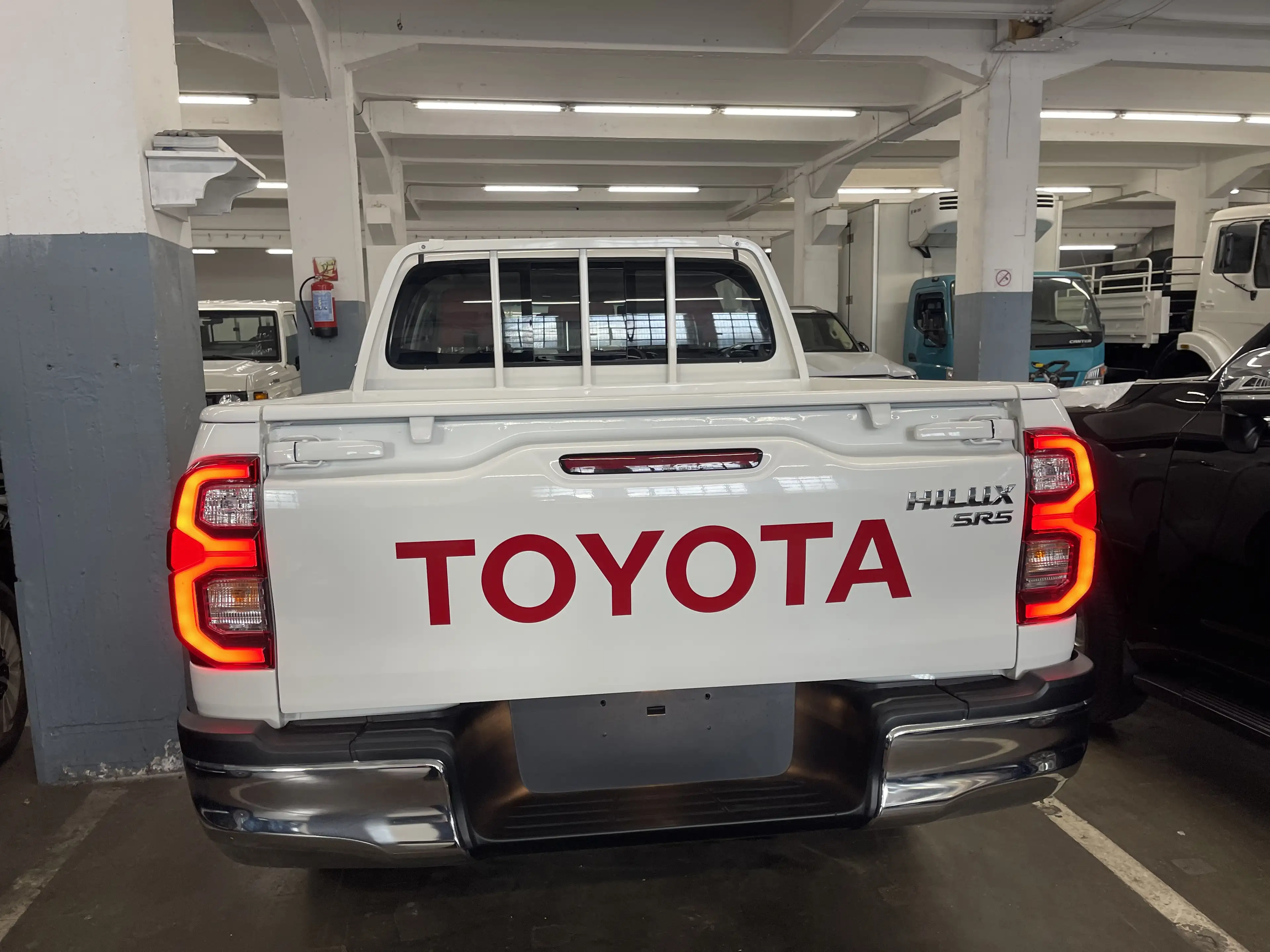 Toyota Hilux TOYOTA HILUX ESSENCE 2.7 AUTOMATIQUE — photo 5