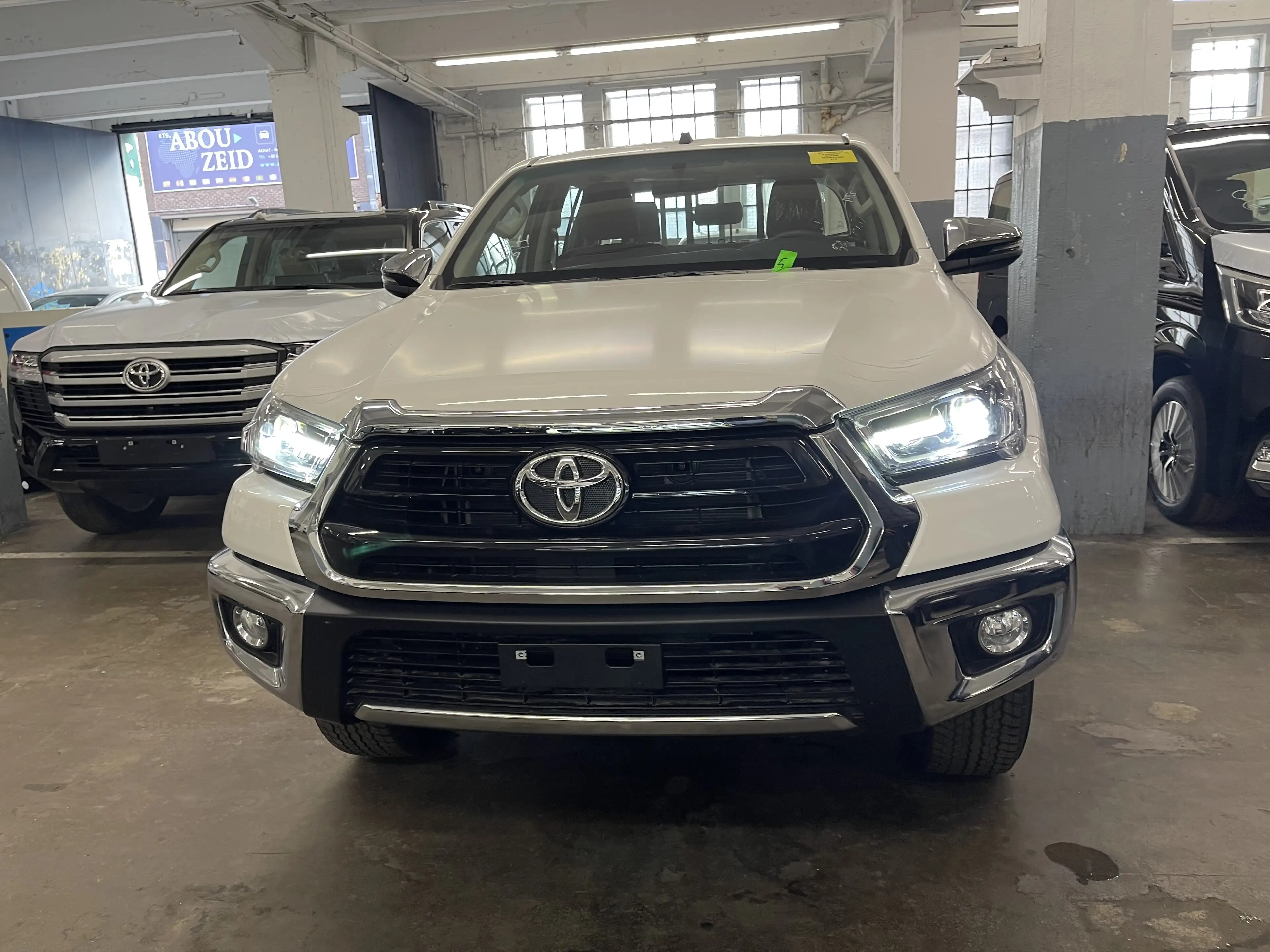 Toyota Hilux TOYOTA HILUX ESSENCE 2.7 AUTOMATIQUE