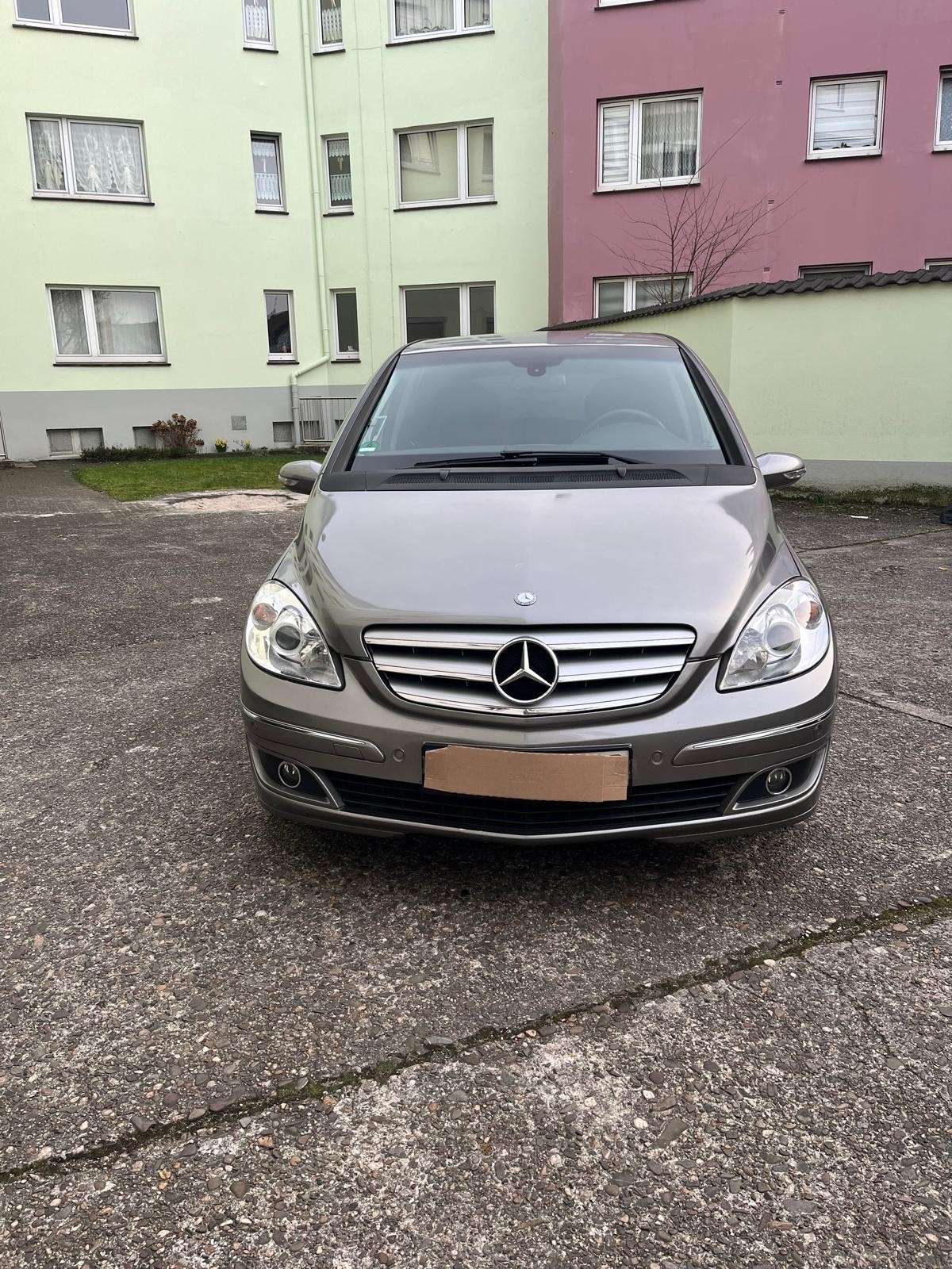 Second hand Mercedes Benz B-Class 200