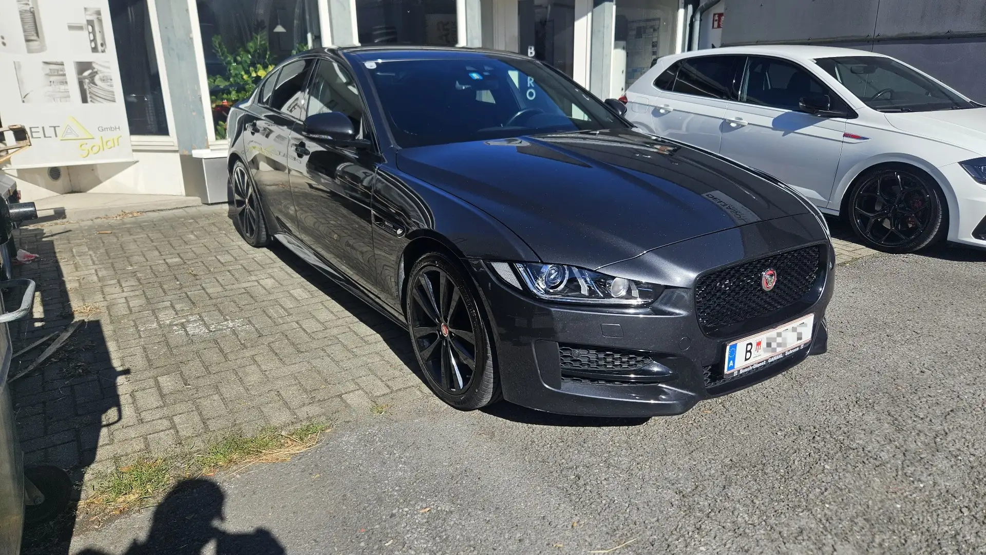 Jaguar XE 20d Aut. R-Sport - 1
