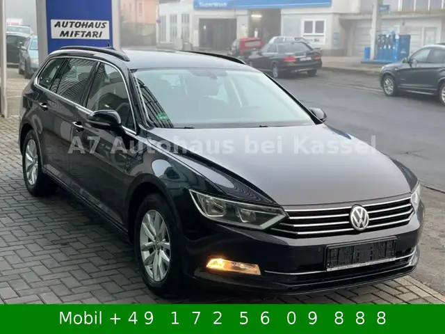 Volkswagen Passat view 4