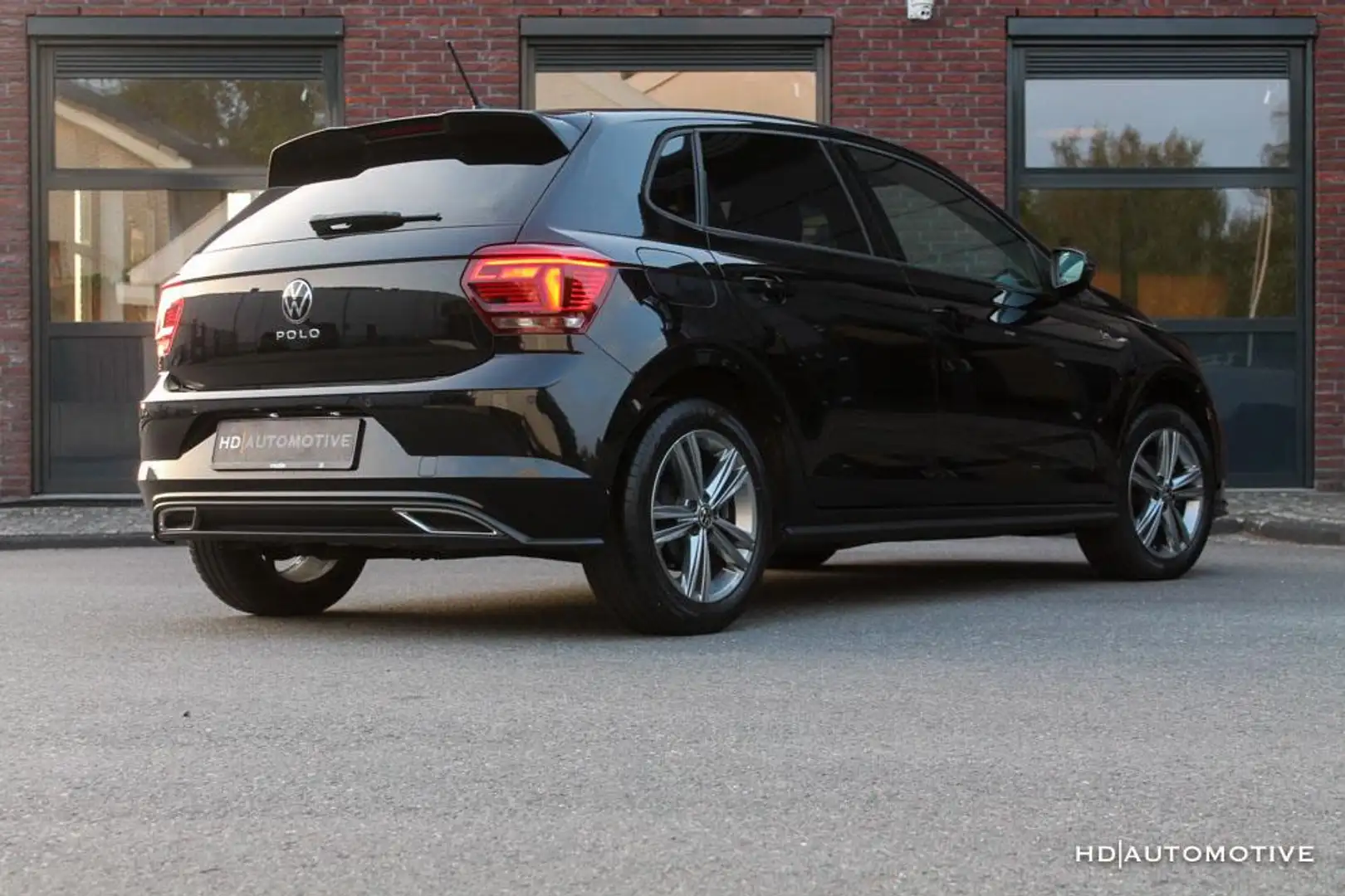 Volkswagen Polo 1.0 TSI DSG 2xR-LINE|LED|CAM|CARPLAY Negro - 2