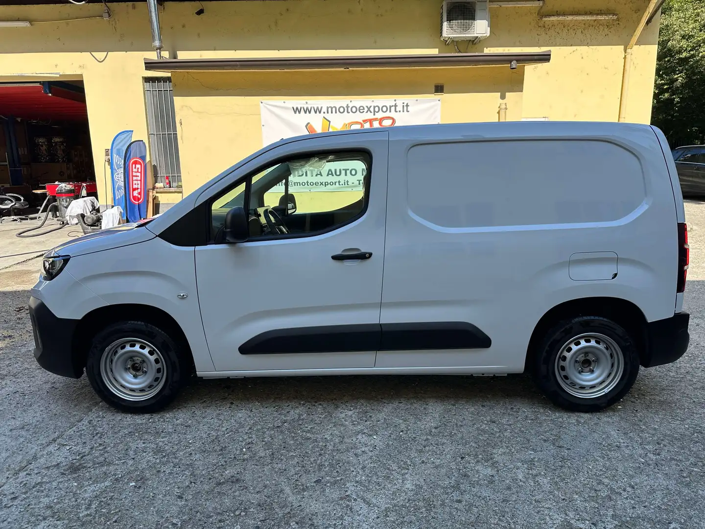 Citroen Berlingo 1.5 BlueHDi 100 S&S Van M - KM 0 Bianco - 2