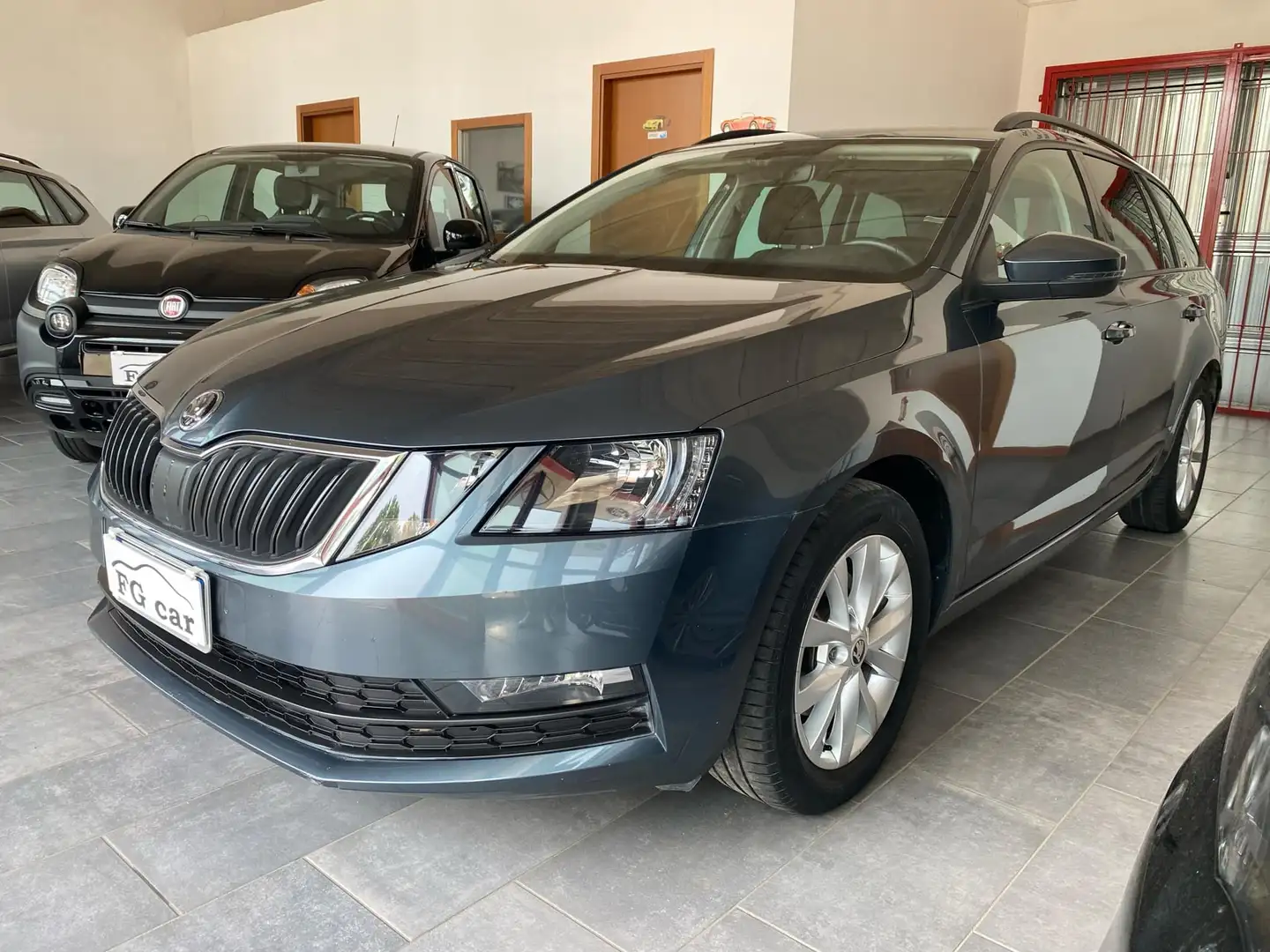 Skoda Octavia Wagon 1.4 tsi g-tec Ambition 110Cv Grigio - 2