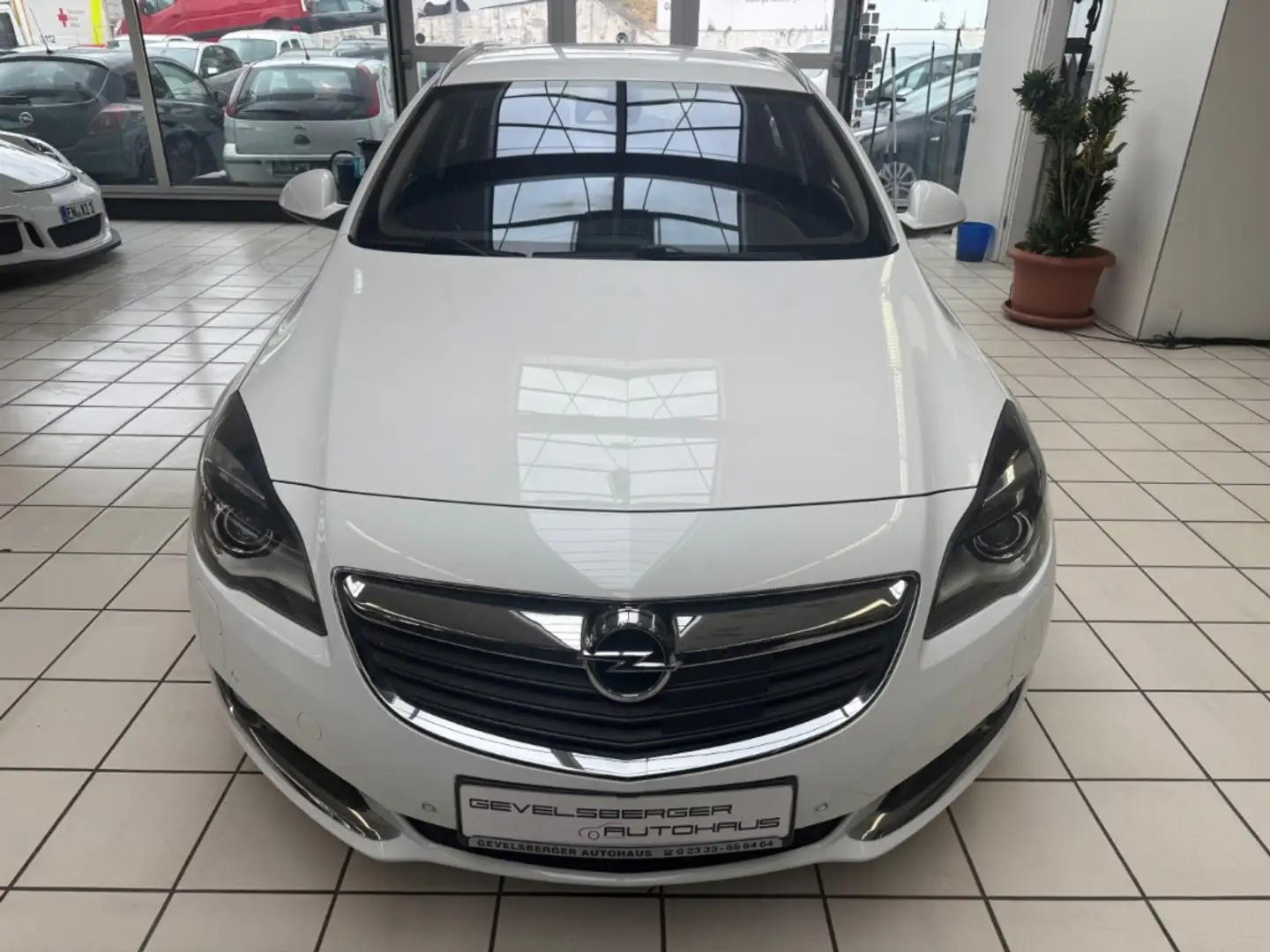 Opel Insignia A Sports Tourer Business Innovation 1.6 CDTI Navi Blanc - 2