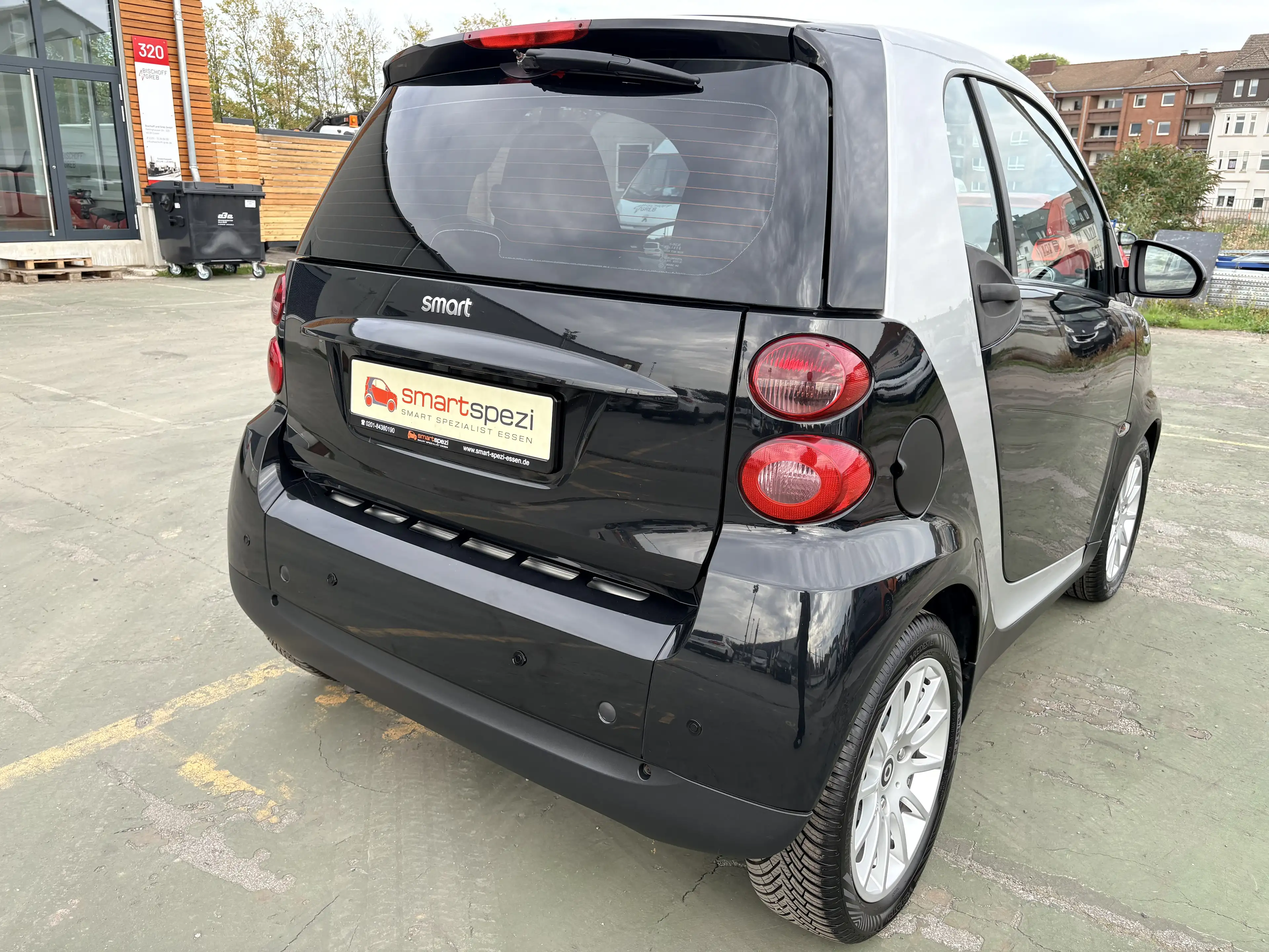 smart forTwo DIESEL,KLIMA,NAVI,PDC,GANZJAHRREIFEN INSP+TÜV NEU — photo 5