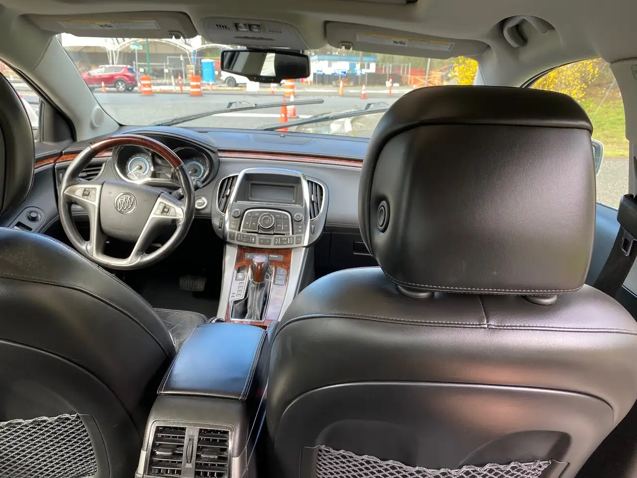 Buick Lacrosse снимка Buick Lacrosse