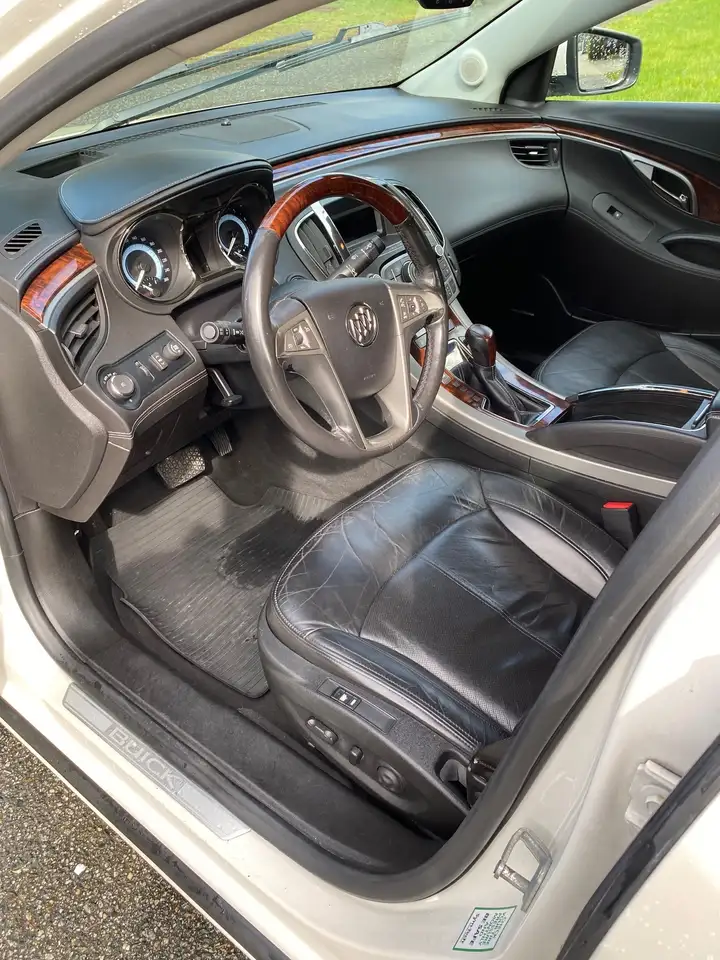 2010 Buick Lacrosse