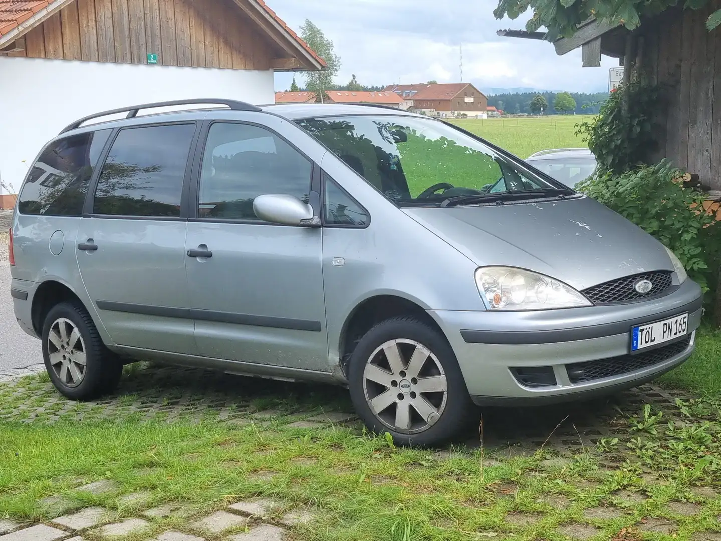 Ford Galaxy Galaxy 2.0 Ambiente Srebrny - 1