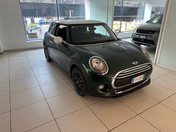 Mini IV F55-F56 2014 1.5 Business 3p neo patentati