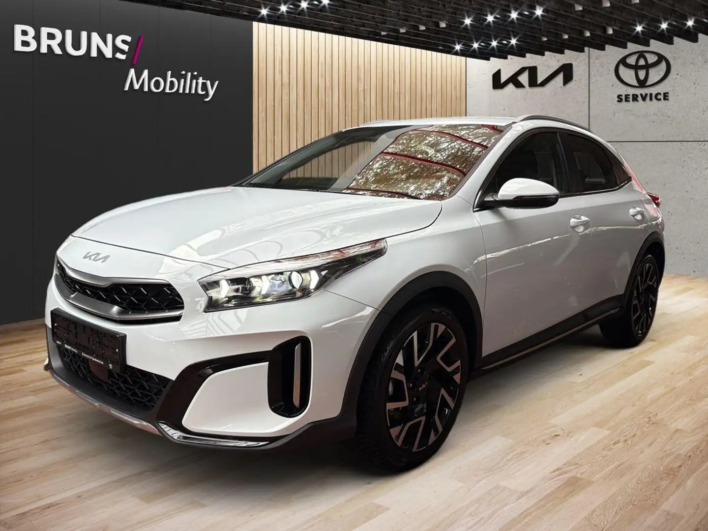 Kia XCeed 1.5T DCT Spirit Navi Kamera Sitzheizung Bianco - 2