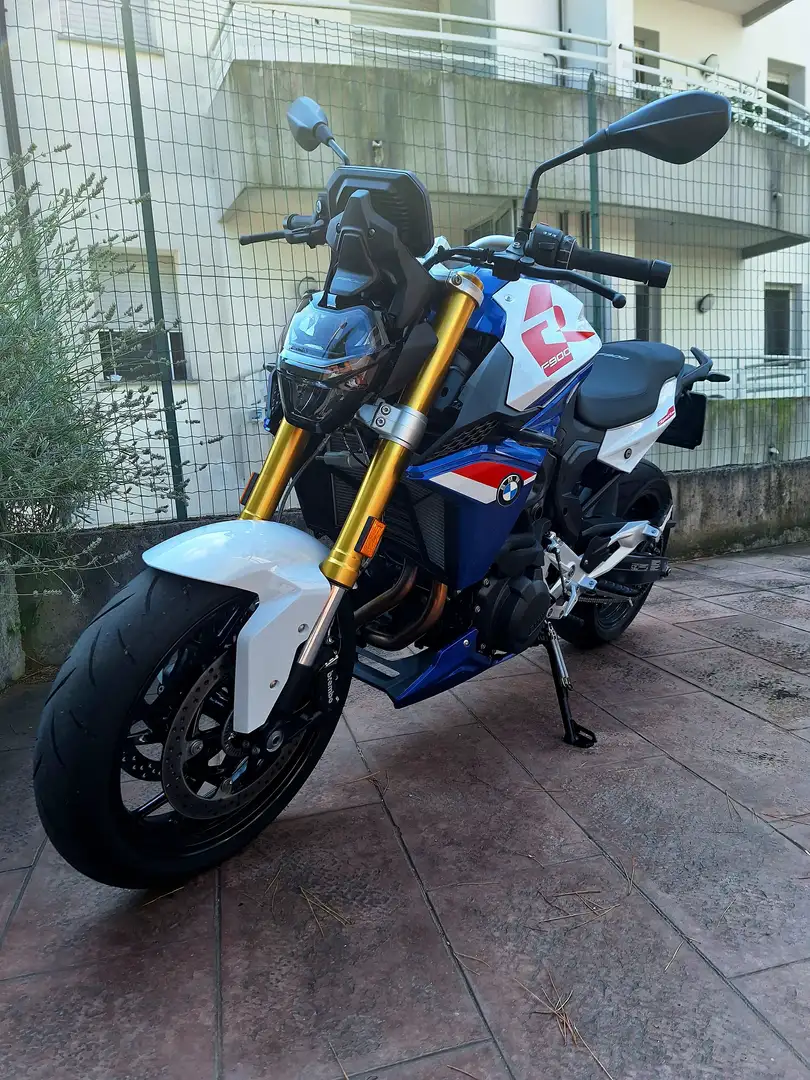 BMW F 900 R Bianco - 1