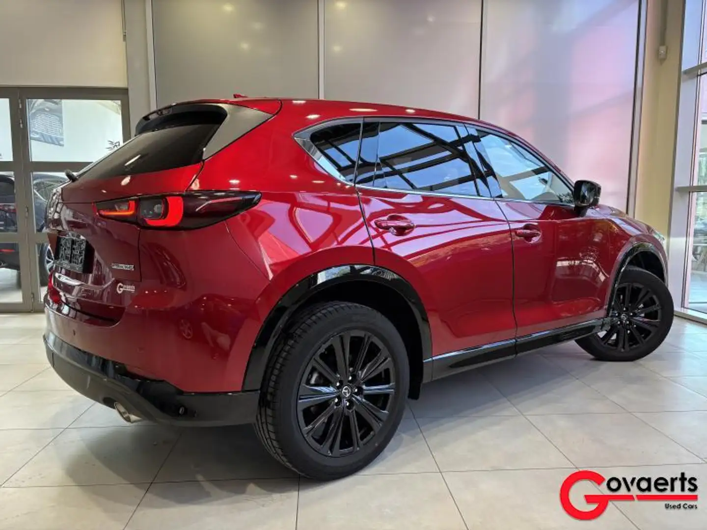 Mazda CX-5 2.0L e-SKYACTIV G 163pk 6AT Homura Червоний - 2
