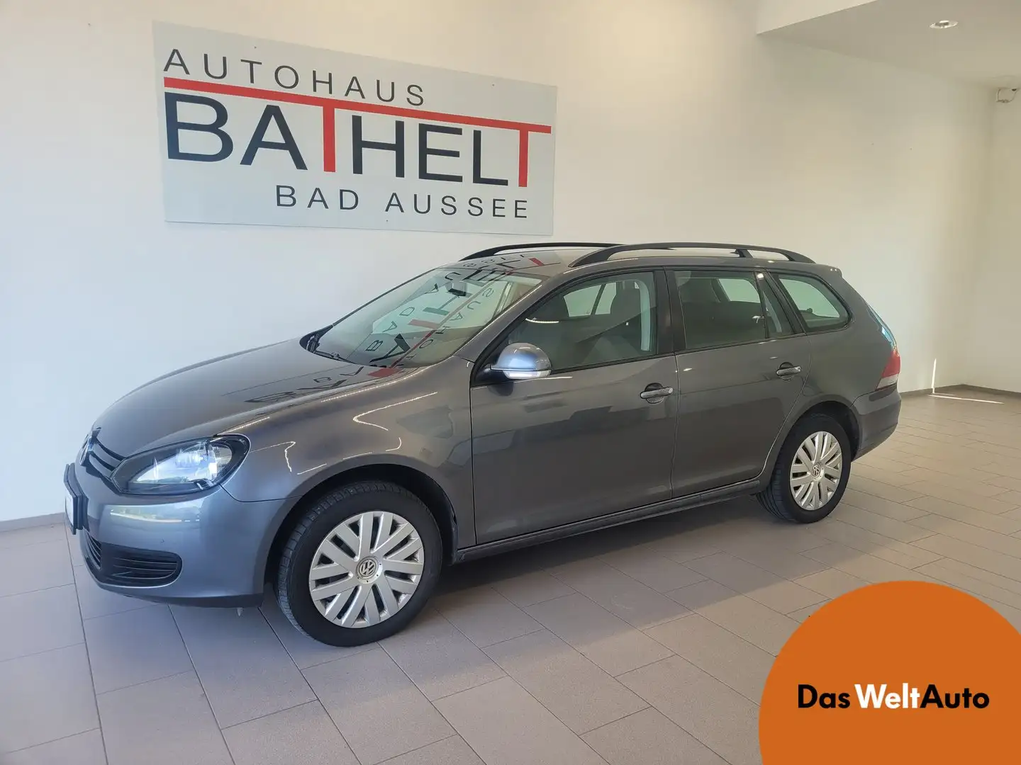 Volkswagen Golf Variant Trendline TDI Grau - 1