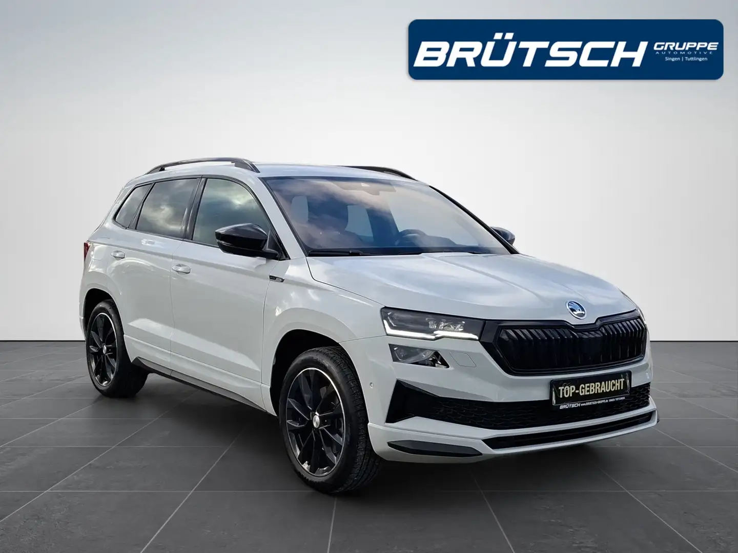 Skoda Karoq 1.5 TSI Sportline DSG / AHK / LEDER / KAMERA360 / Weiß - 2