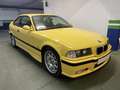 BMW M3 Coupé žuta - thumbnail 1