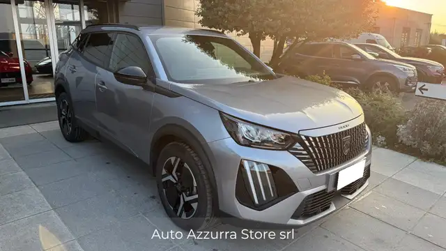Peugeot 2008 view 3