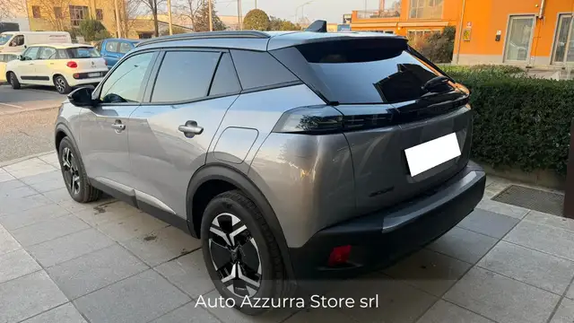 Peugeot 2008 view 6