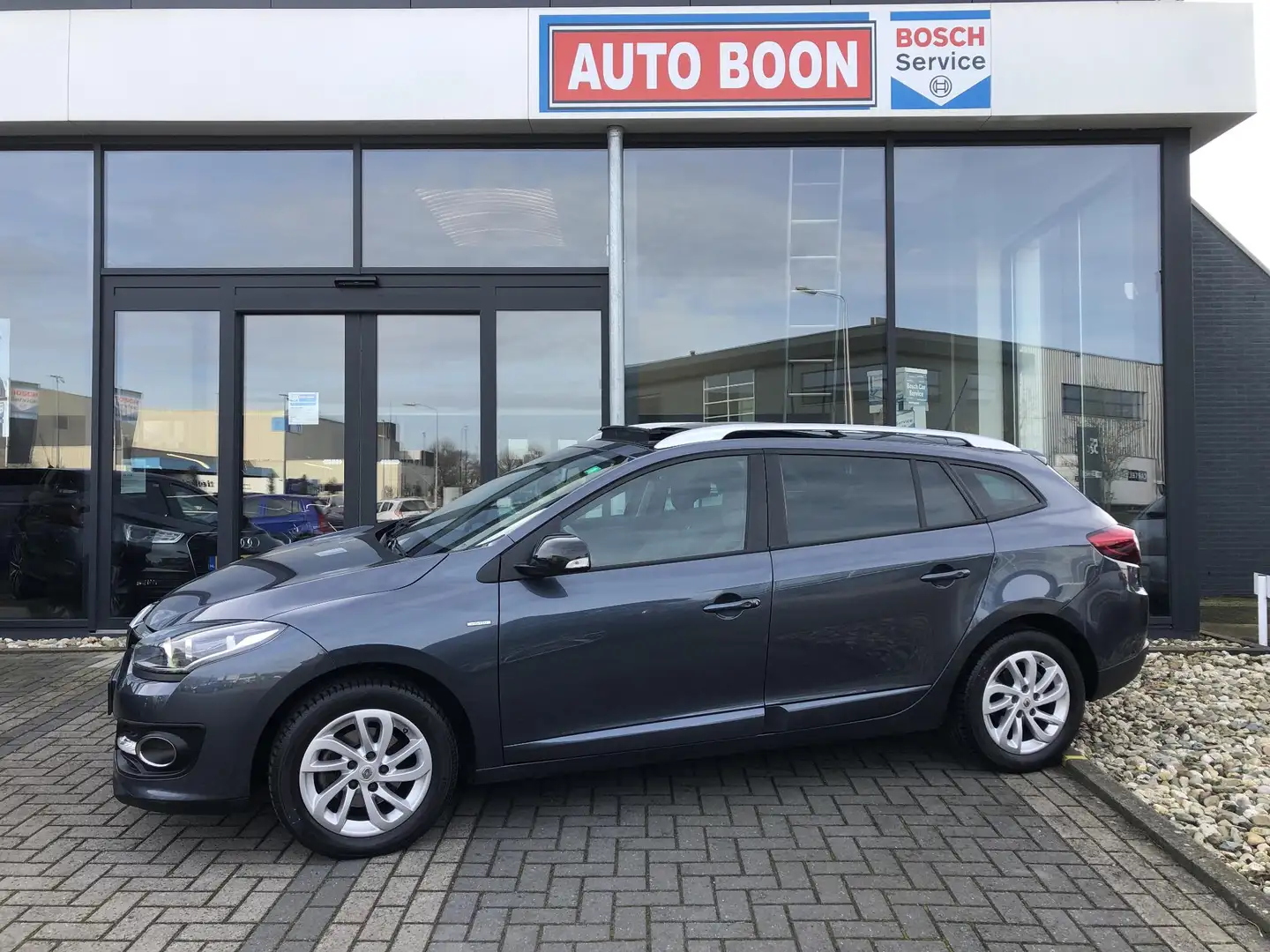 Renault Megane Estate 1.2TCe 116PK LIMITED : PANO/NAVI/PDC/TREKH. Gris - 1