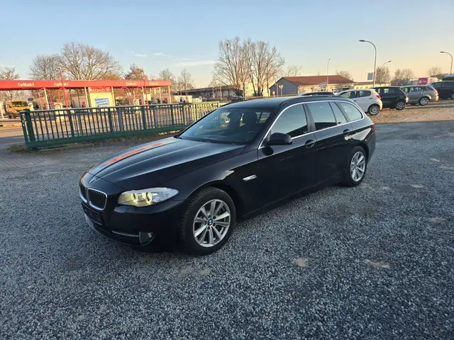 BMW 525 5 Touring 525 d xDrive TÜV NEU
