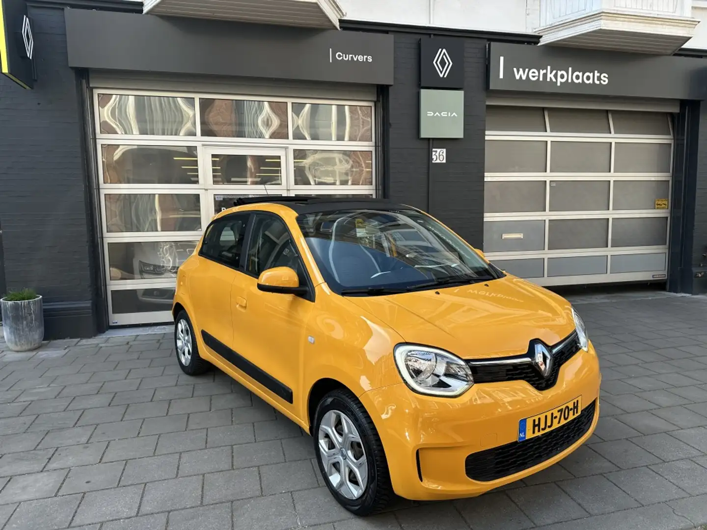 Renault Twingo Z.E. R80 Collection Geel - 1