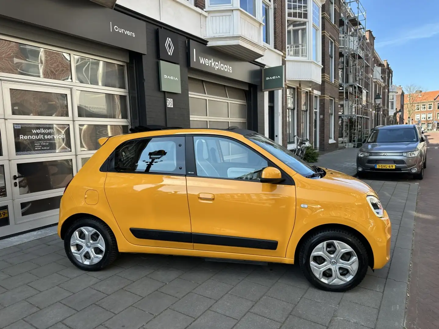 Renault Twingo Z.E. R80 Collection Geel - 2