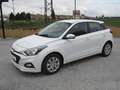Hyundai i20 1.2 MPI Essence LE Blanco - thumbnail 13