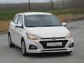Hyundai i20 1.2 MPI Essence LE Blanc - thumbnail 20