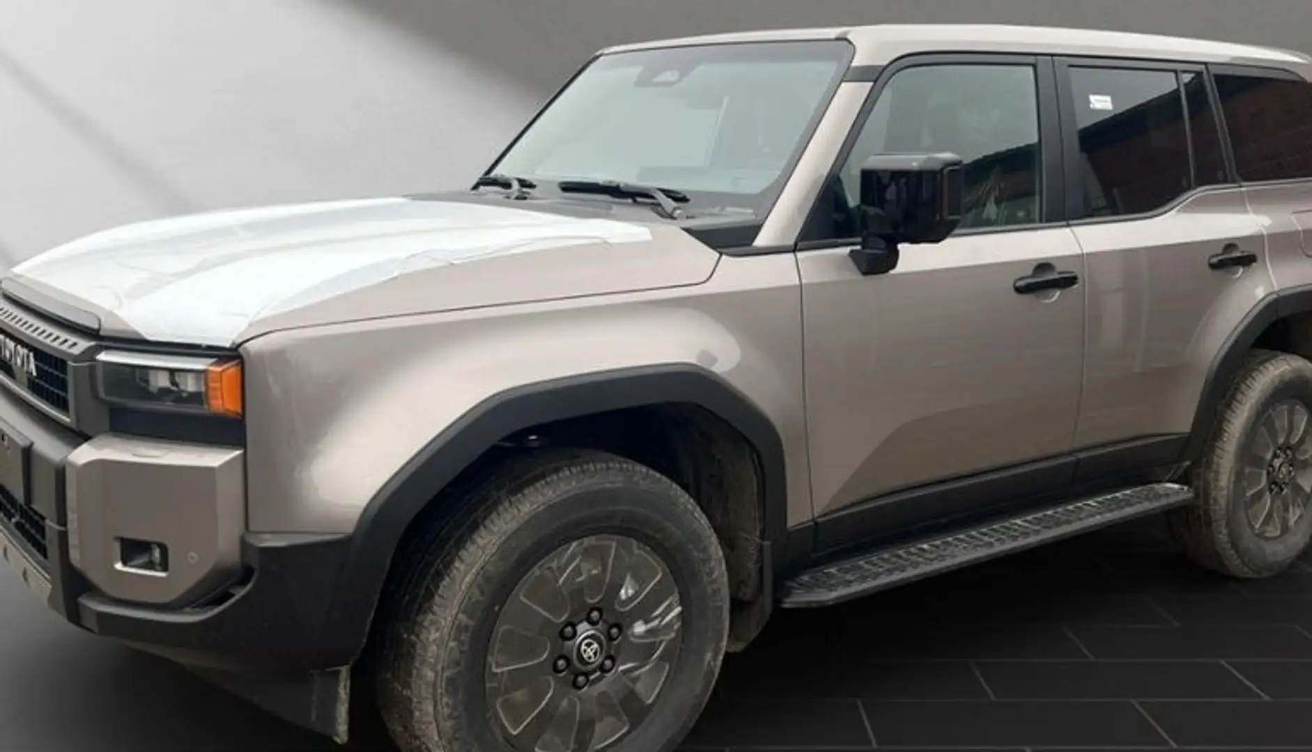 Toyota Land Cruiser 250 First Edition Aut. Marrón - 2