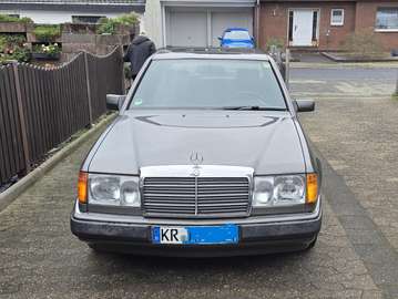 W124