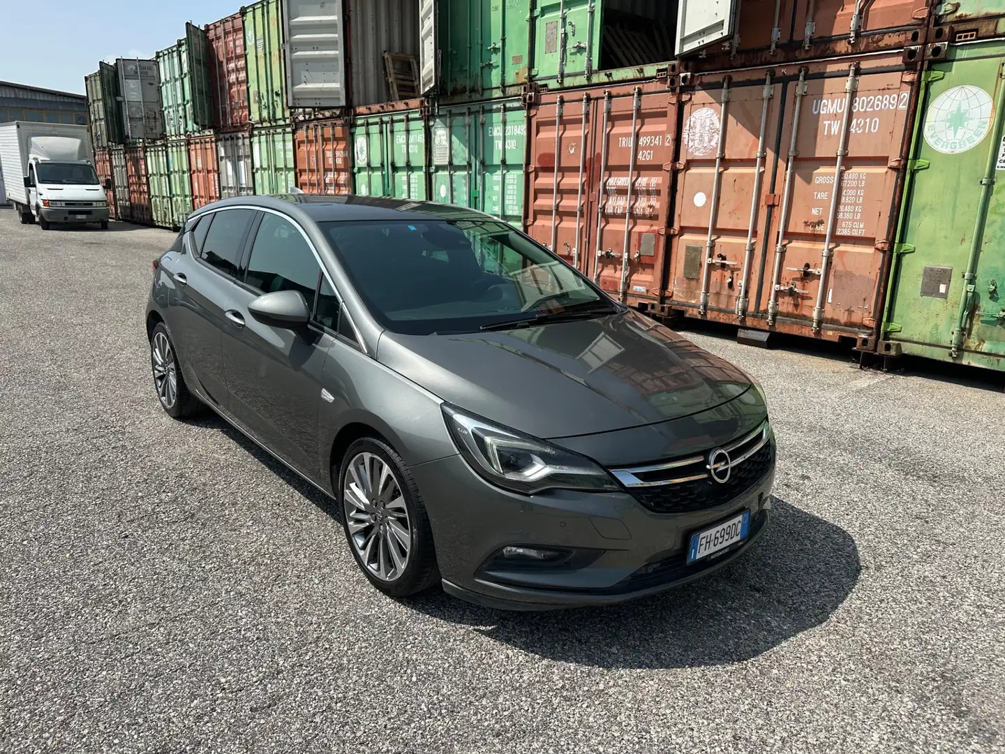Opel Astra 1.6 CDTi 136CV Start&Stop 5 porte Innovation Gris - 1