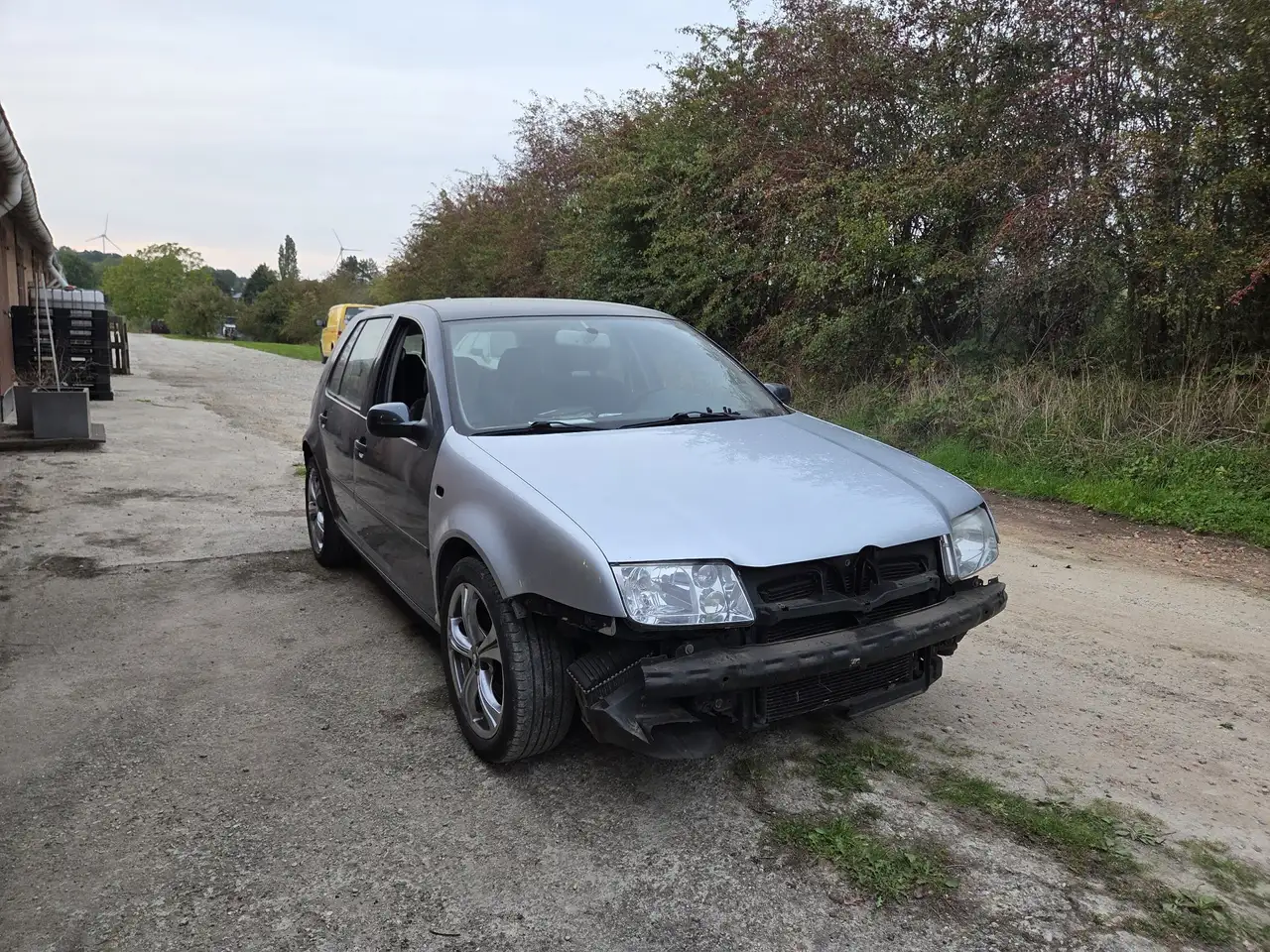 Volkswagen Golf 1.9 TDi (in onderdelen), foto 1