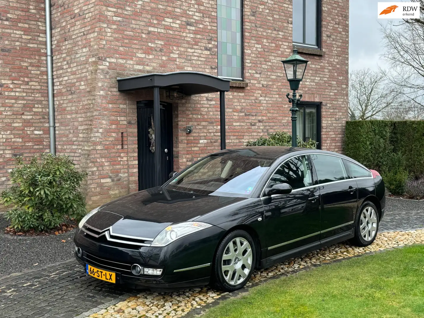 Citroen C6 2.7 HdiF V6 Exclusive Youngtimer NL Auto Siyah - 1