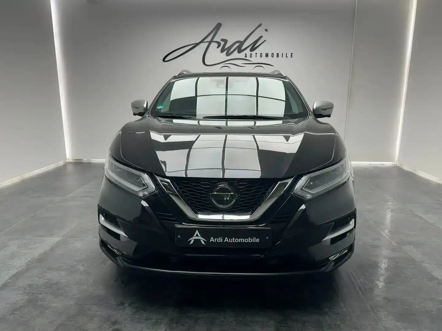 Nissan Qashqai 1.6 dCi *GARANTIE 12 MOIS*CAMERA*GPS*CUIR*XENON* Noir - 2
