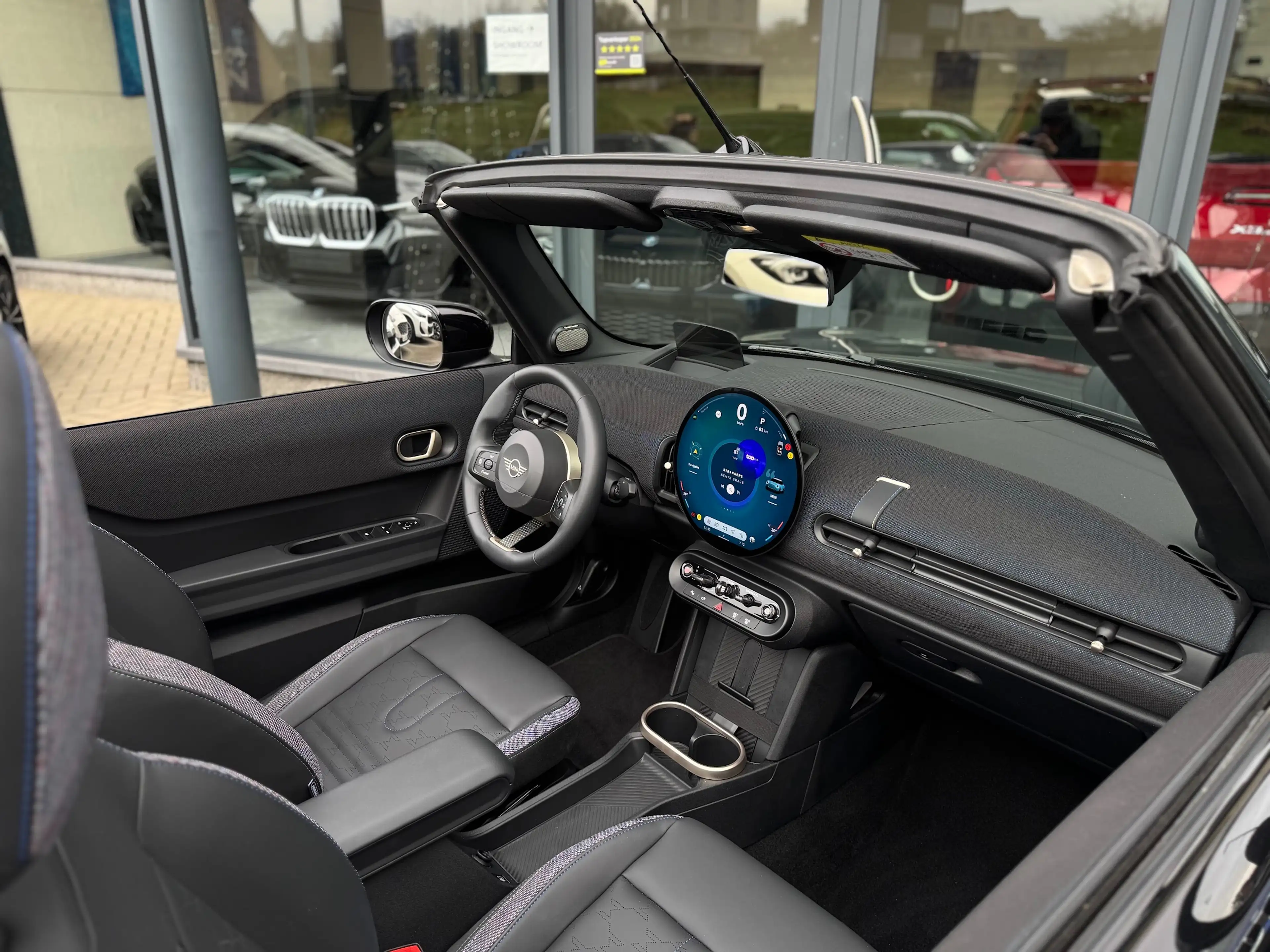 MINI Cooper C Cabrio Cabrio / HUD / H-K / KEYL / CAM / VERW ZET + STUUR — photo 13