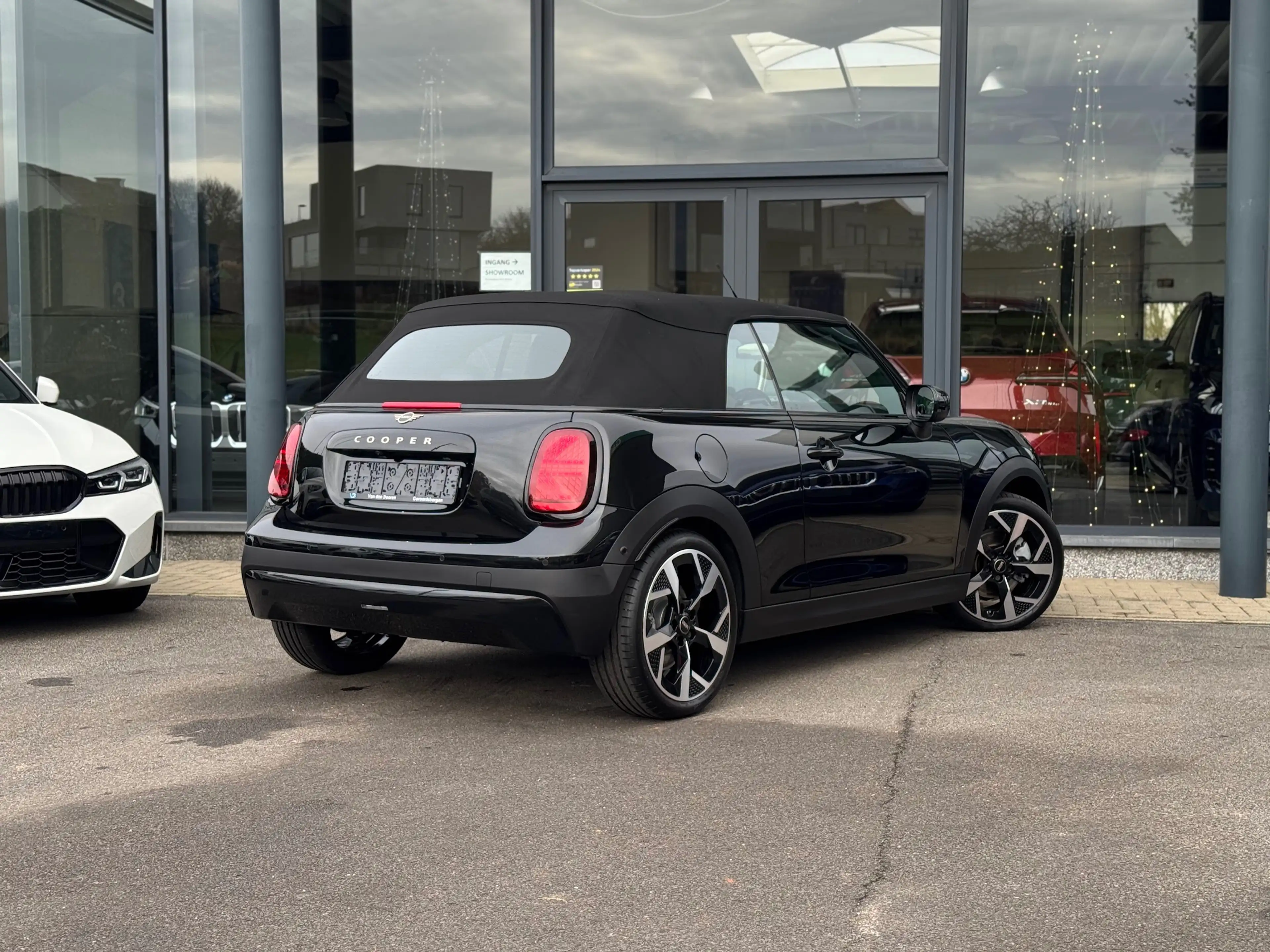 MINI Cooper C Cabrio Cabrio / HUD / H-K / KEYL / CAM / VERW ZET + STUUR — photo 10