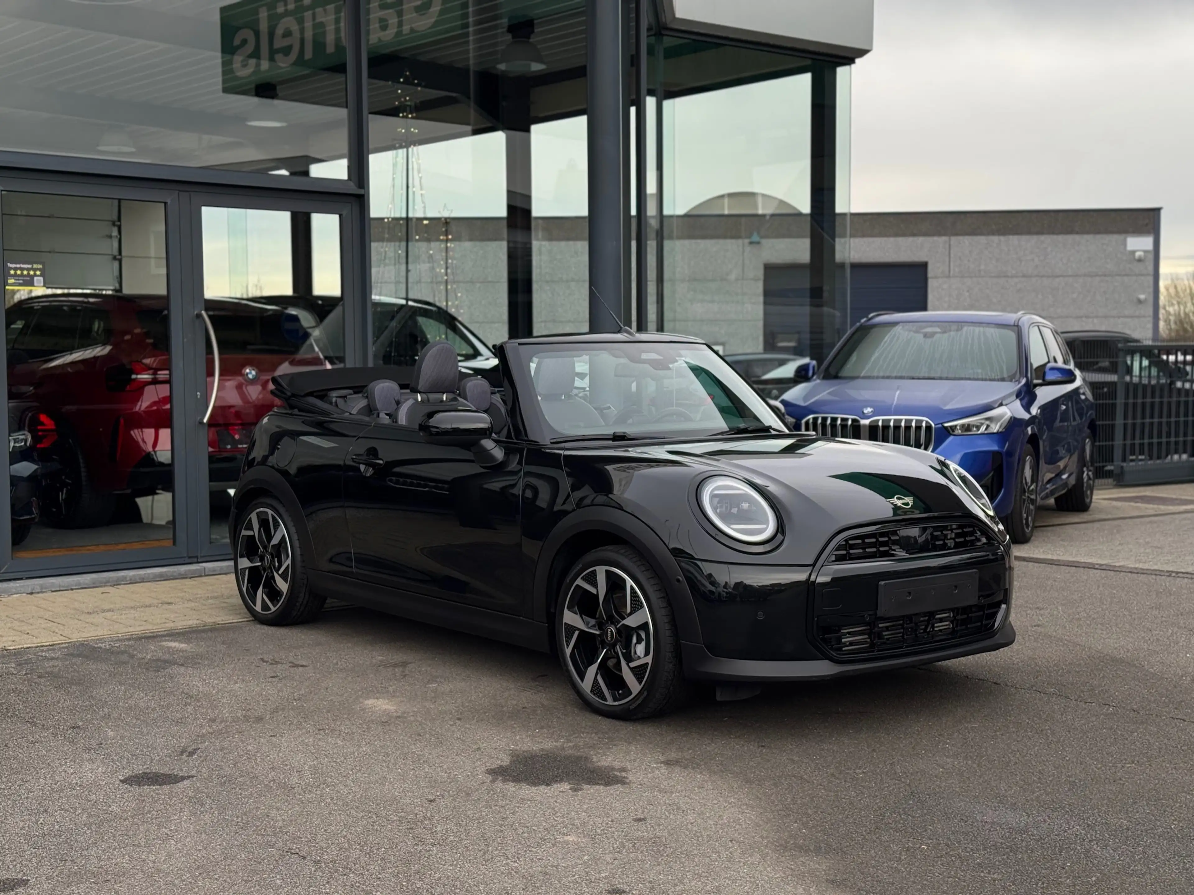 MINI Cooper C Cabrio Cabrio / HUD / H-K / KEYL / CAM / VERW ZET + STUUR — photo 5