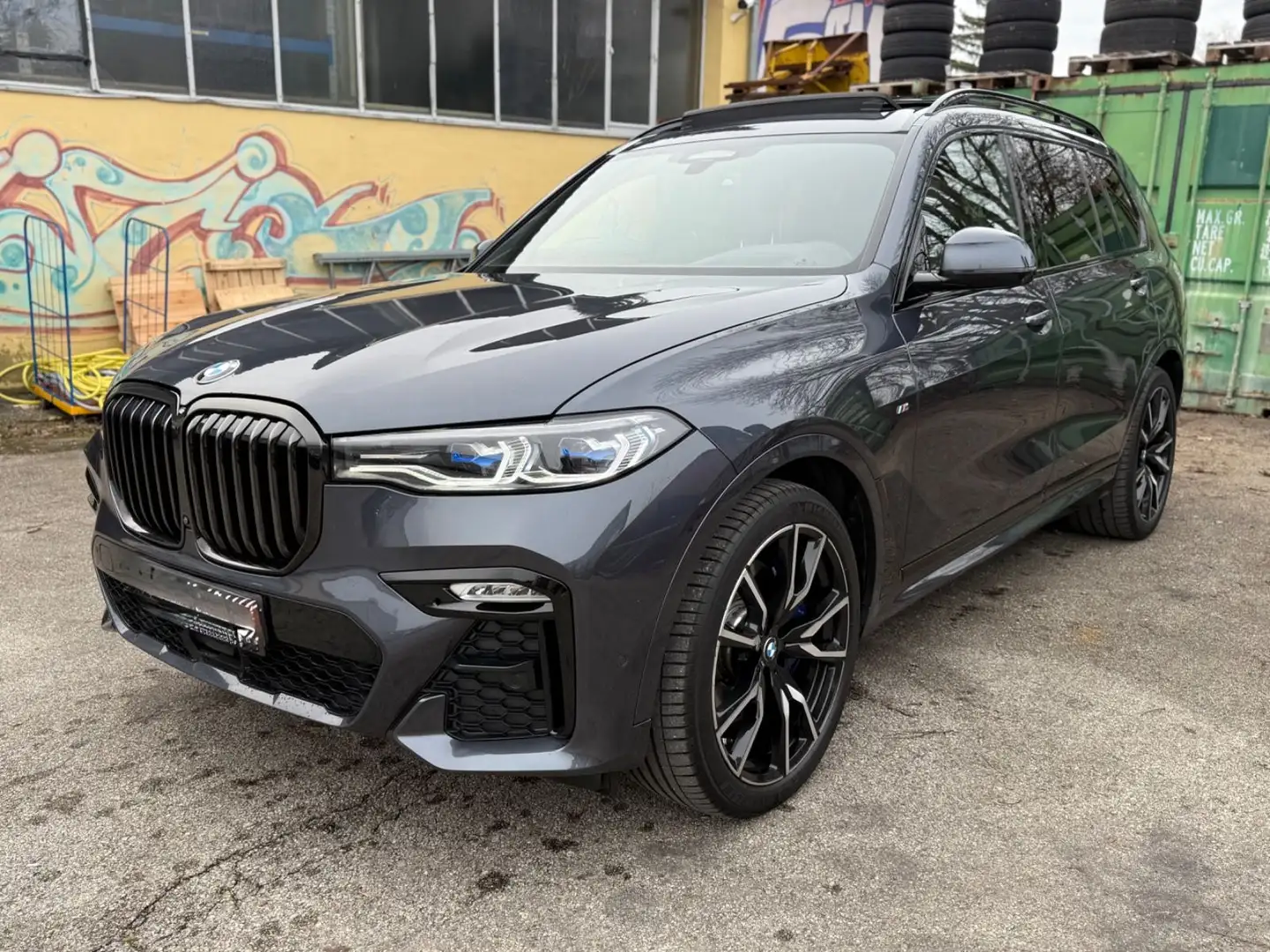 BMW X7 xDrive 40 d M Sport *Pano*7 Sitzer* 22 Zoll* Gris - 1