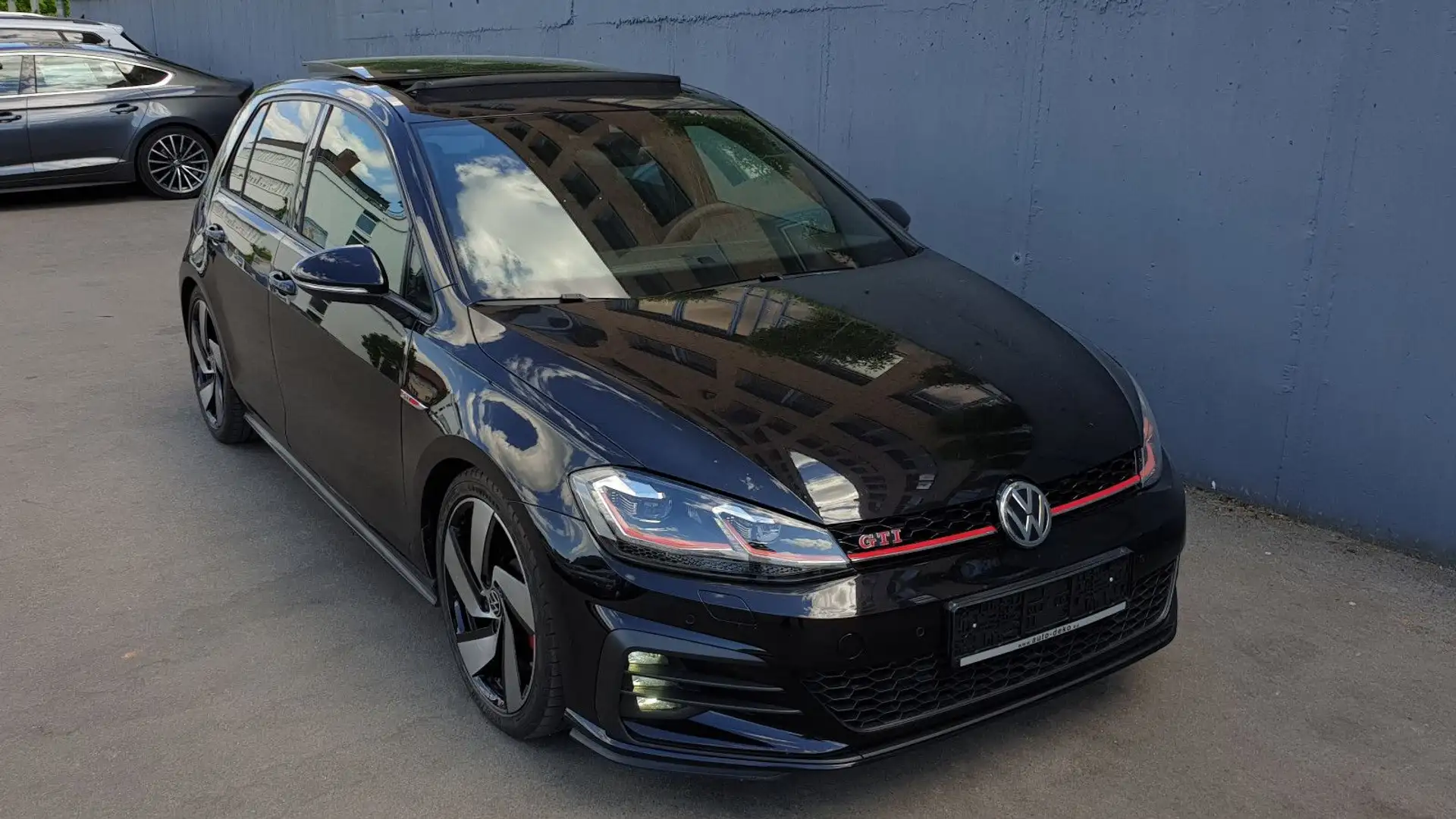 Volkswagen Golf 7 GTI DSG Perf Pano/Honey/DCC/ACC/Keyless Schwarz - 2