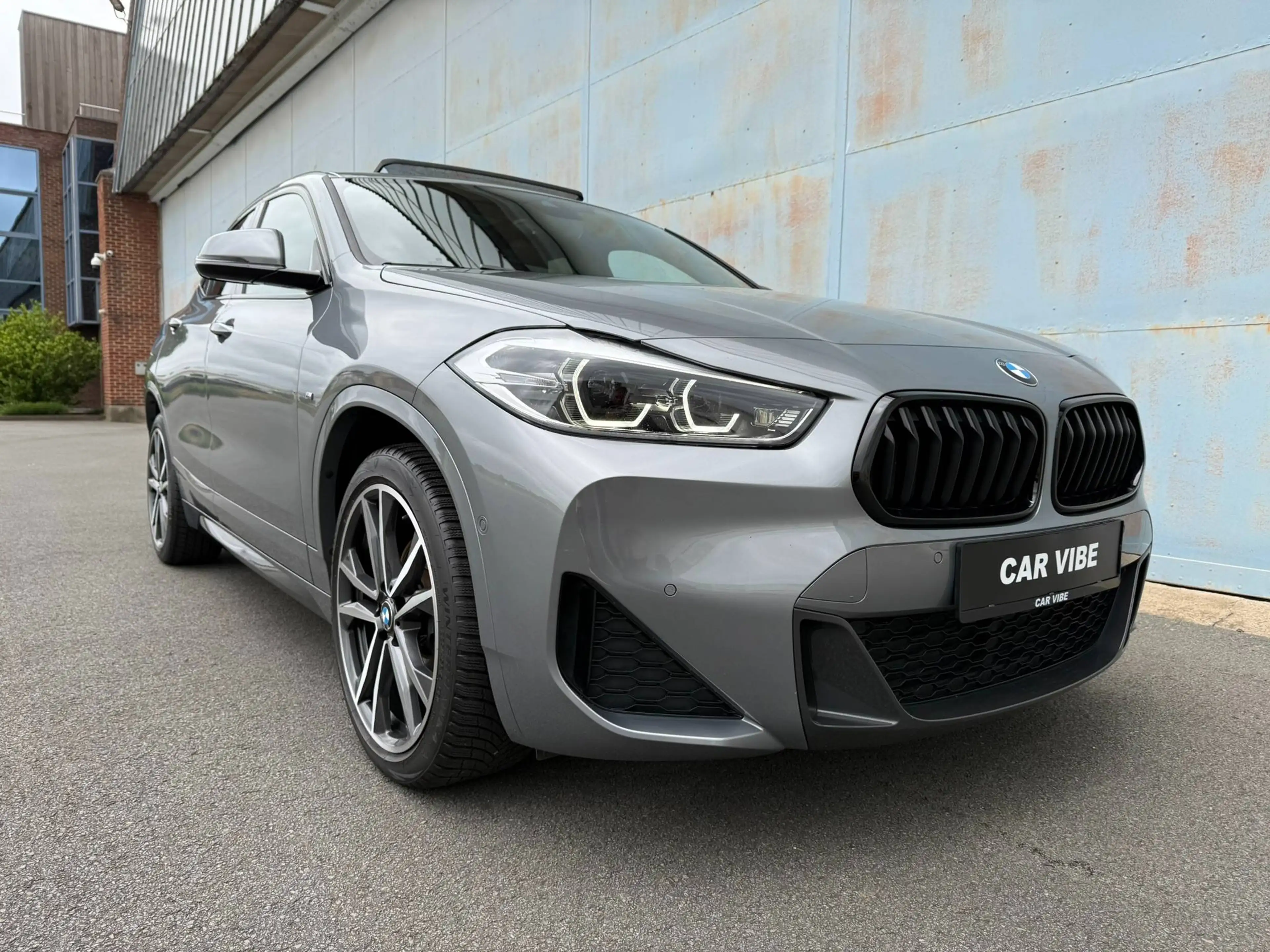 BMW X2 X2 sDrive18i - M sportpakket - Panoramisch open dak - Camera - GPS - Leder - Belgische wagen - Eerste eigenaar — photo 5