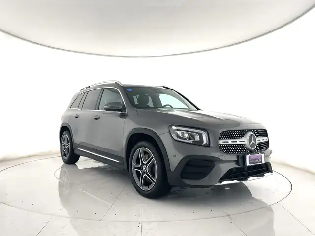 Mercedes-Benz GLB 220 d Premium 4matic auto CAMERA+C19"