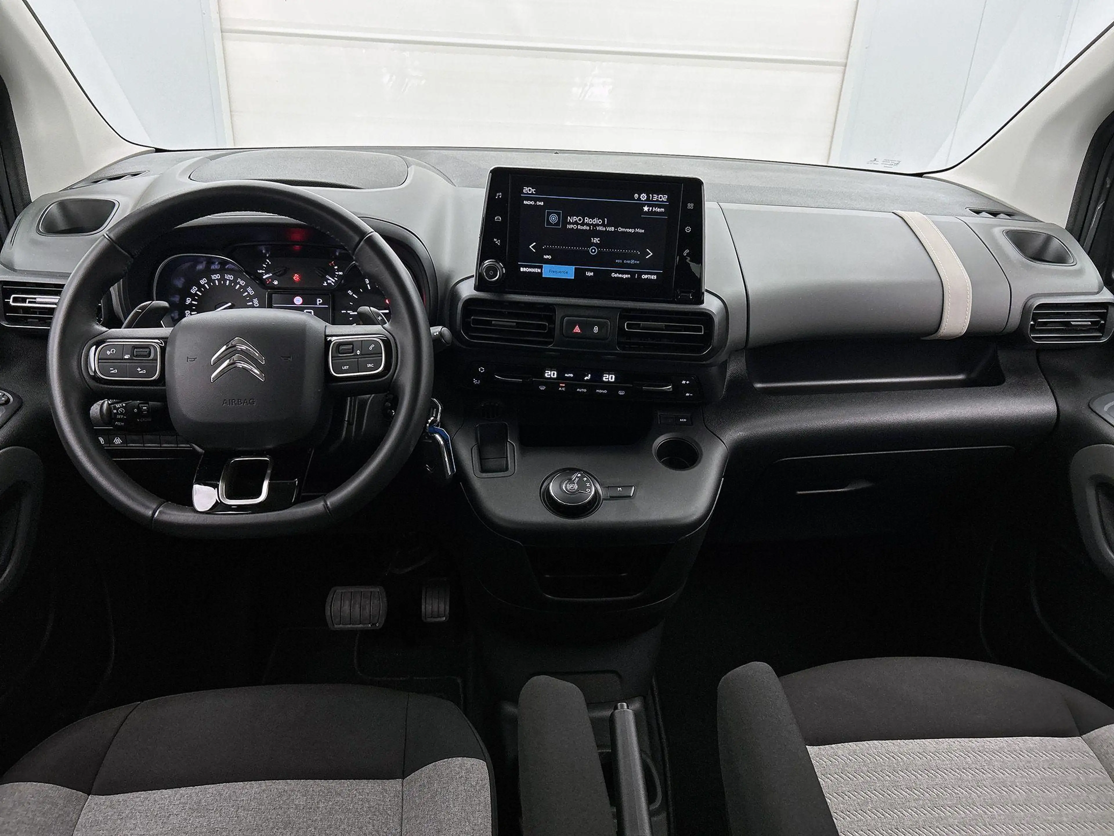 Citroen Berlingo 1.2 130pk Shine Automaat | Trekhaak | Apple Carpla — photo 11